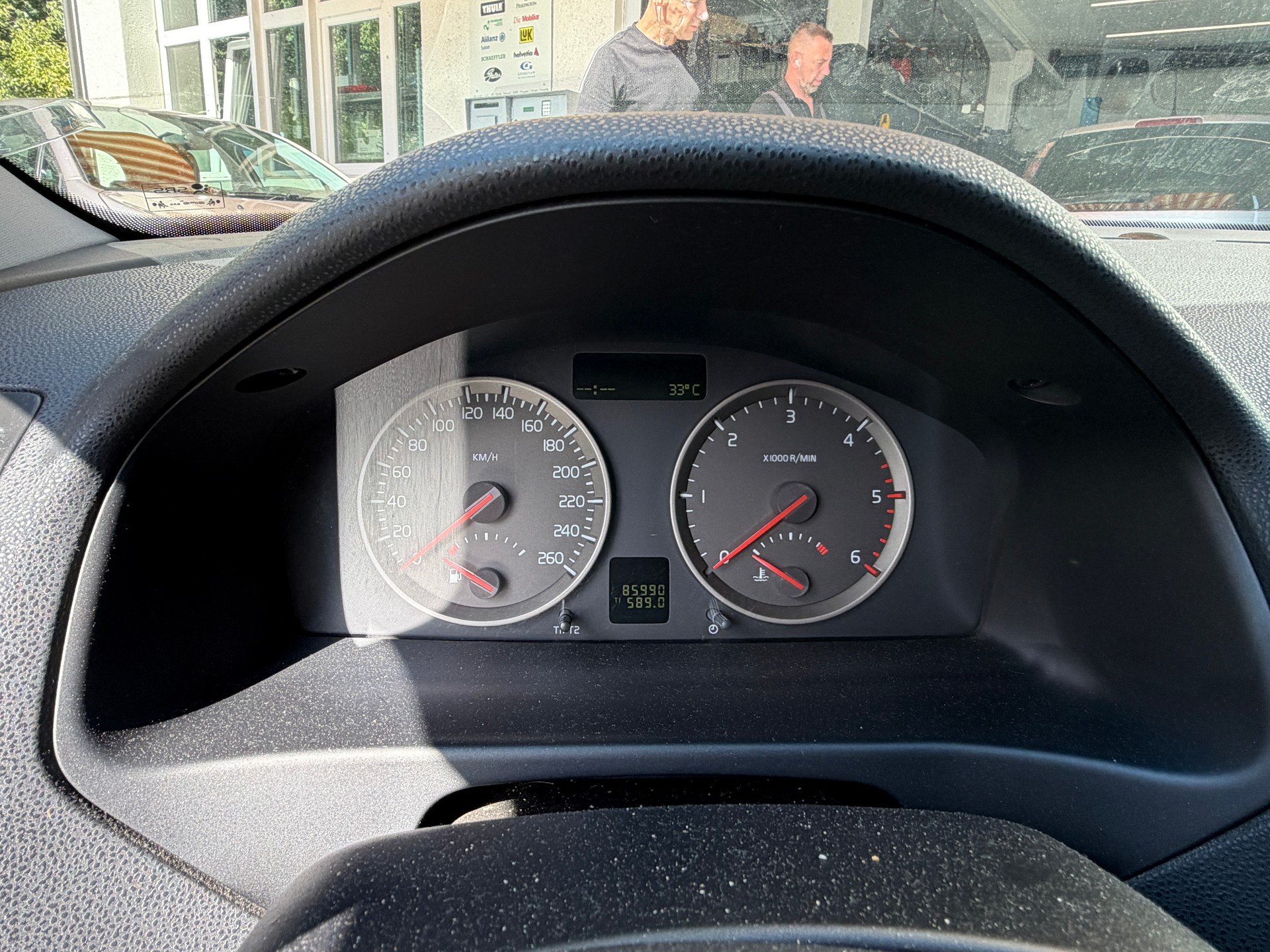 VOLVO V50 1.6D Stockholm "mit Garantie abschliessbar"-showroom-element-2
