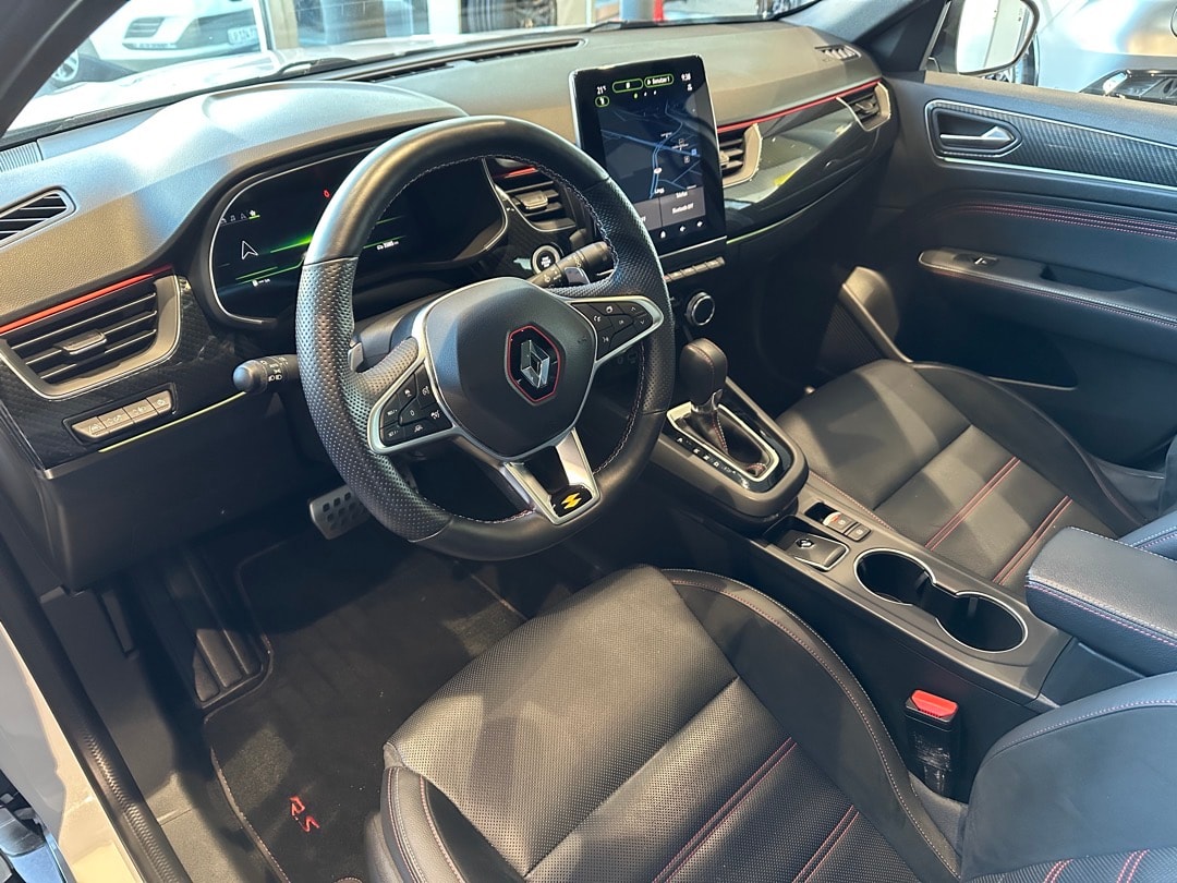 RENAULT Arkana 1.3 TCe R.S. Line EDC-image-11