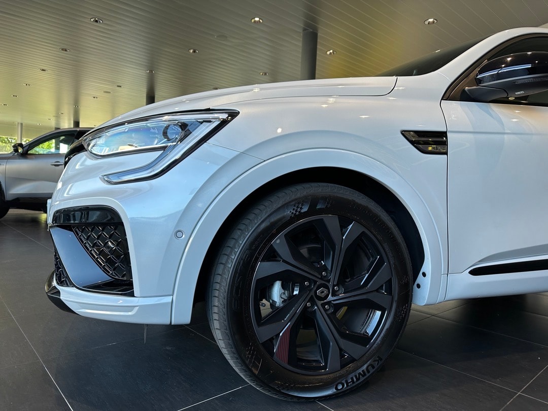 RENAULT Arkana 1.3 TCe R.S. Line EDC-showroom-element-2