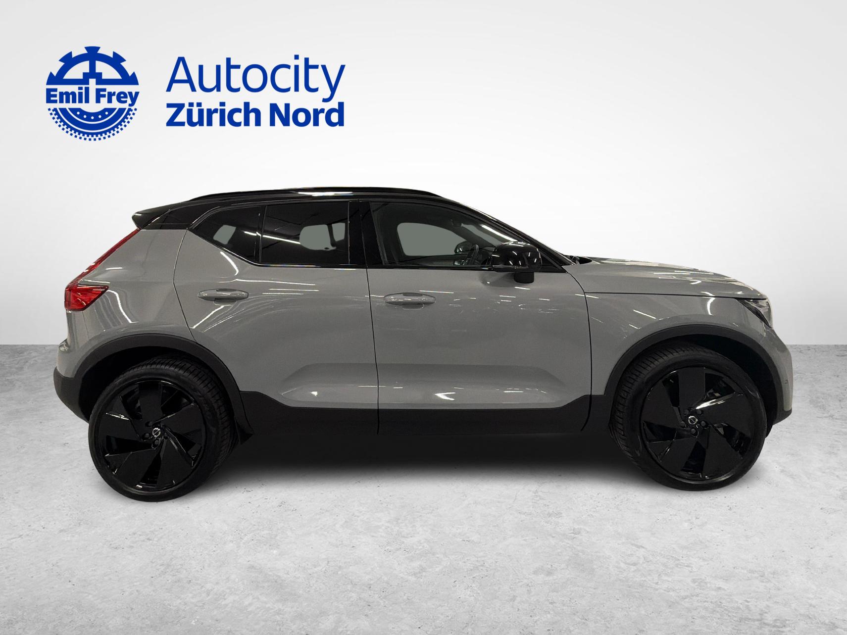 VOLVO EX40 Twin Black Edition AWD-image-5