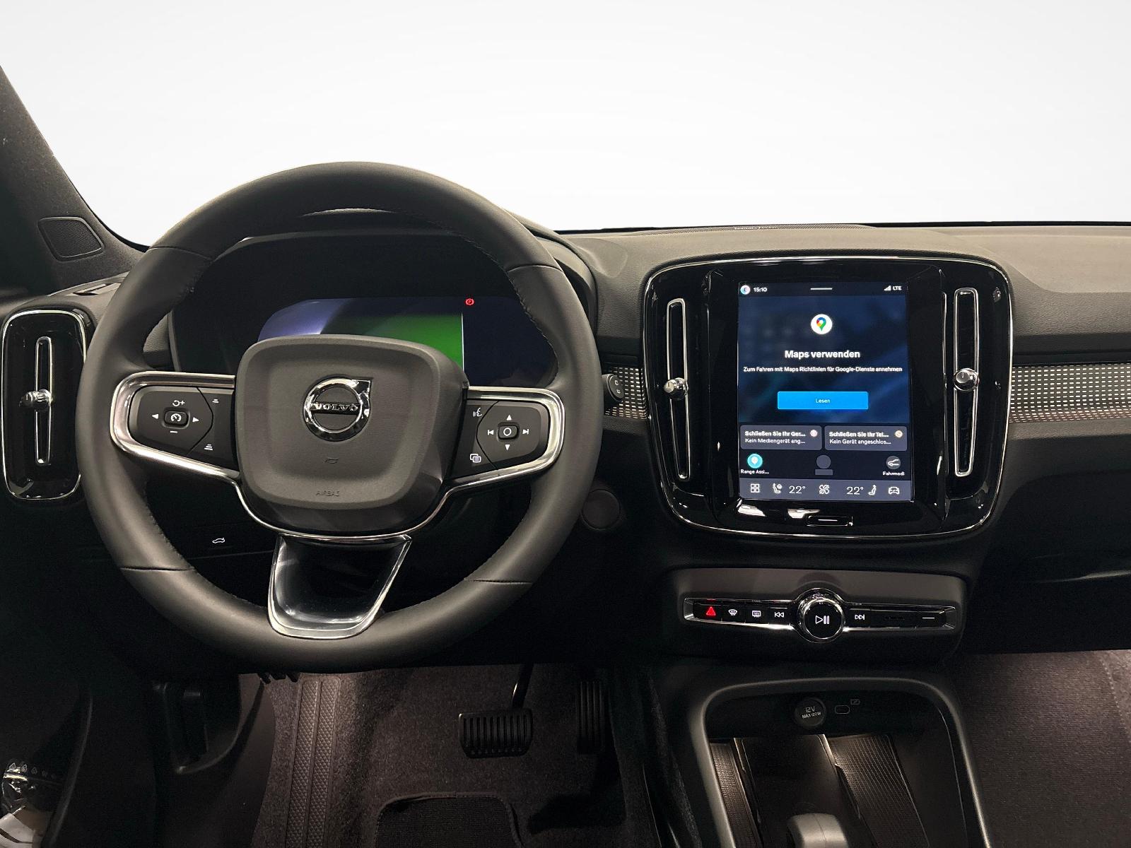 VOLVO EX40 Twin Black Edition AWD-image-9