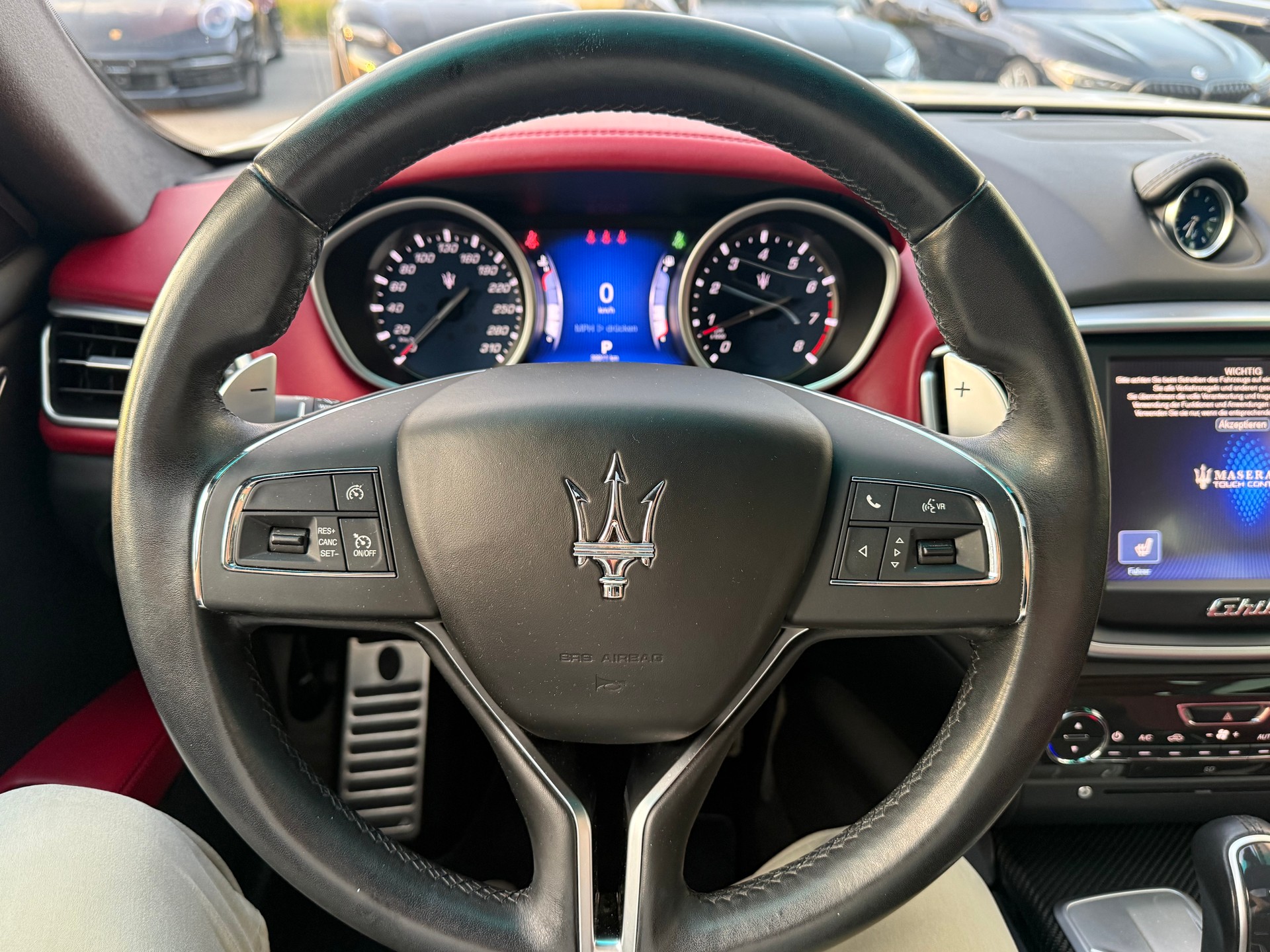 MASERATI Ghibli S Q4 3.0 V6 Automatica-image-10