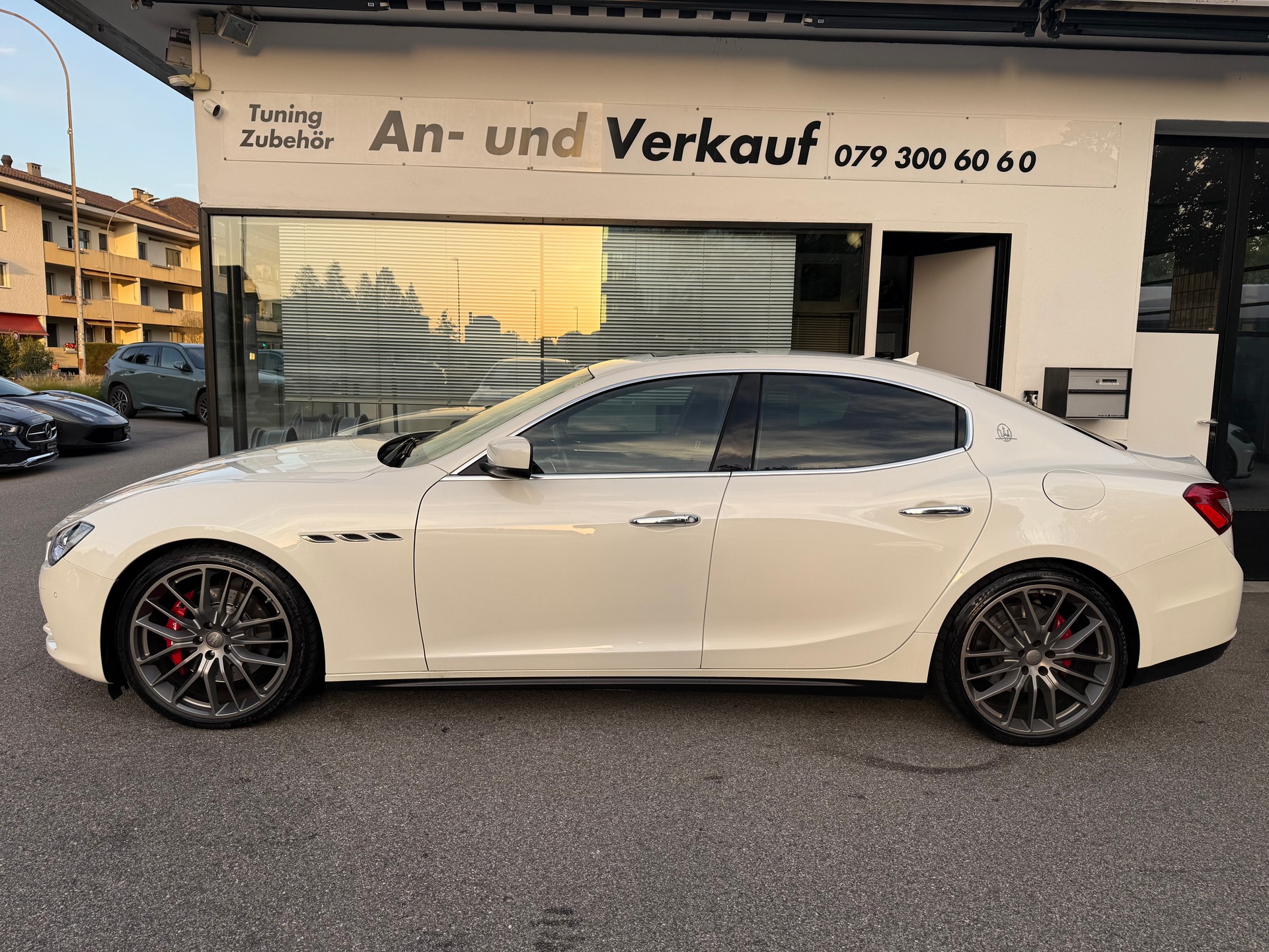 MASERATI Ghibli S Q4 3.0 V6 Automatica-image-1