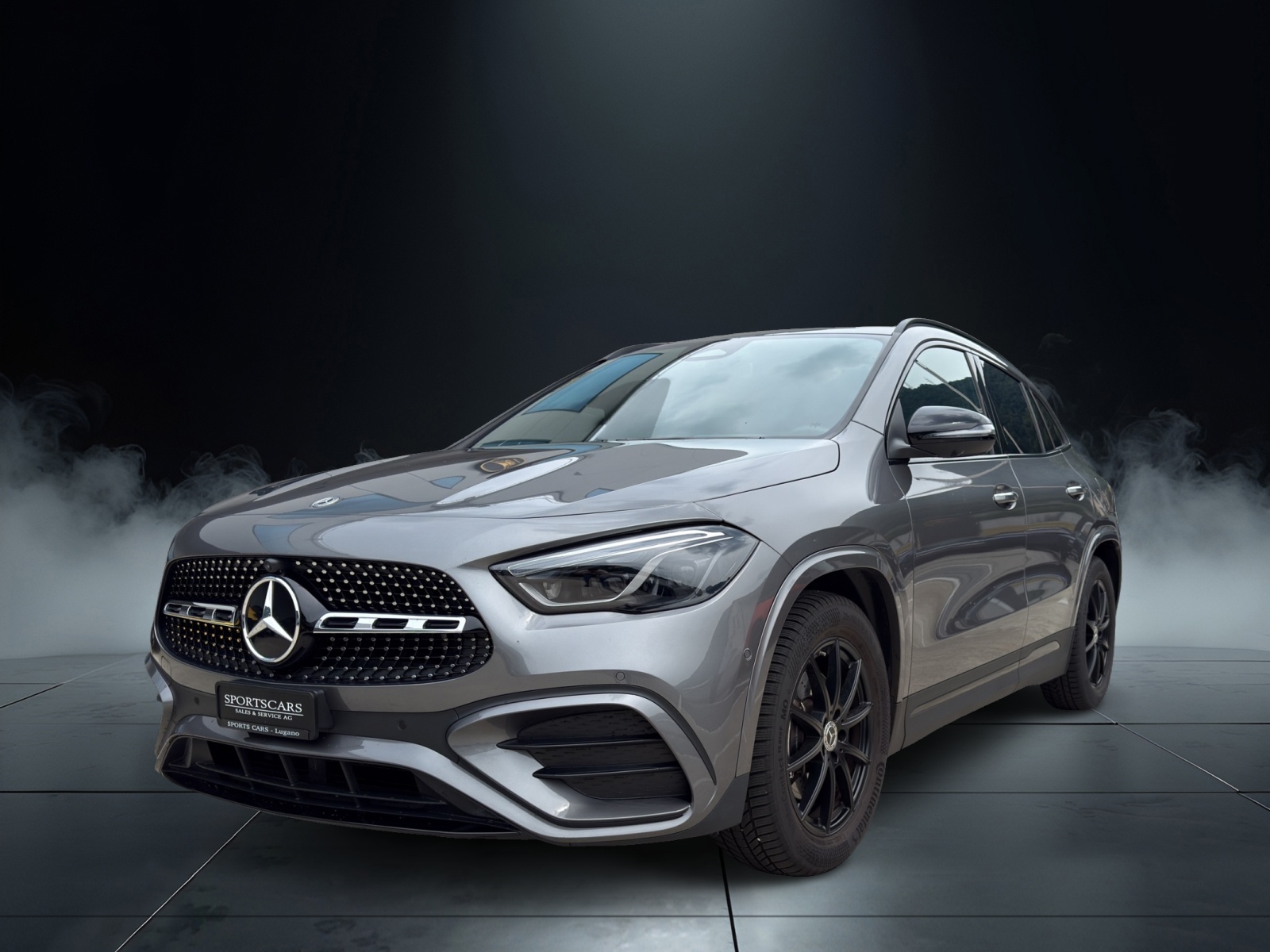 MERCEDES-BENZ GLA 220d 4Matic 8G-DCTSwiss Star-showroom-element-2