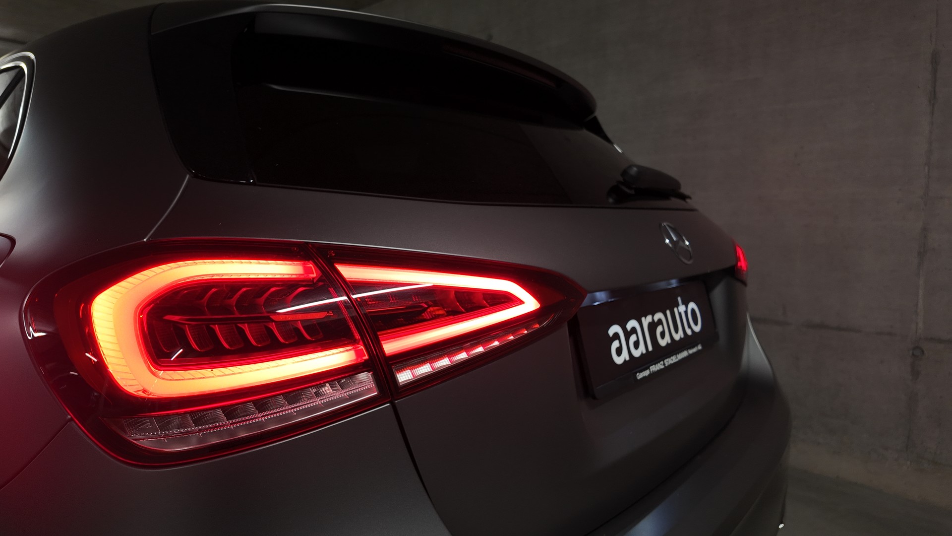 MERCEDES-BENZ A 250 AMG Line-image-7