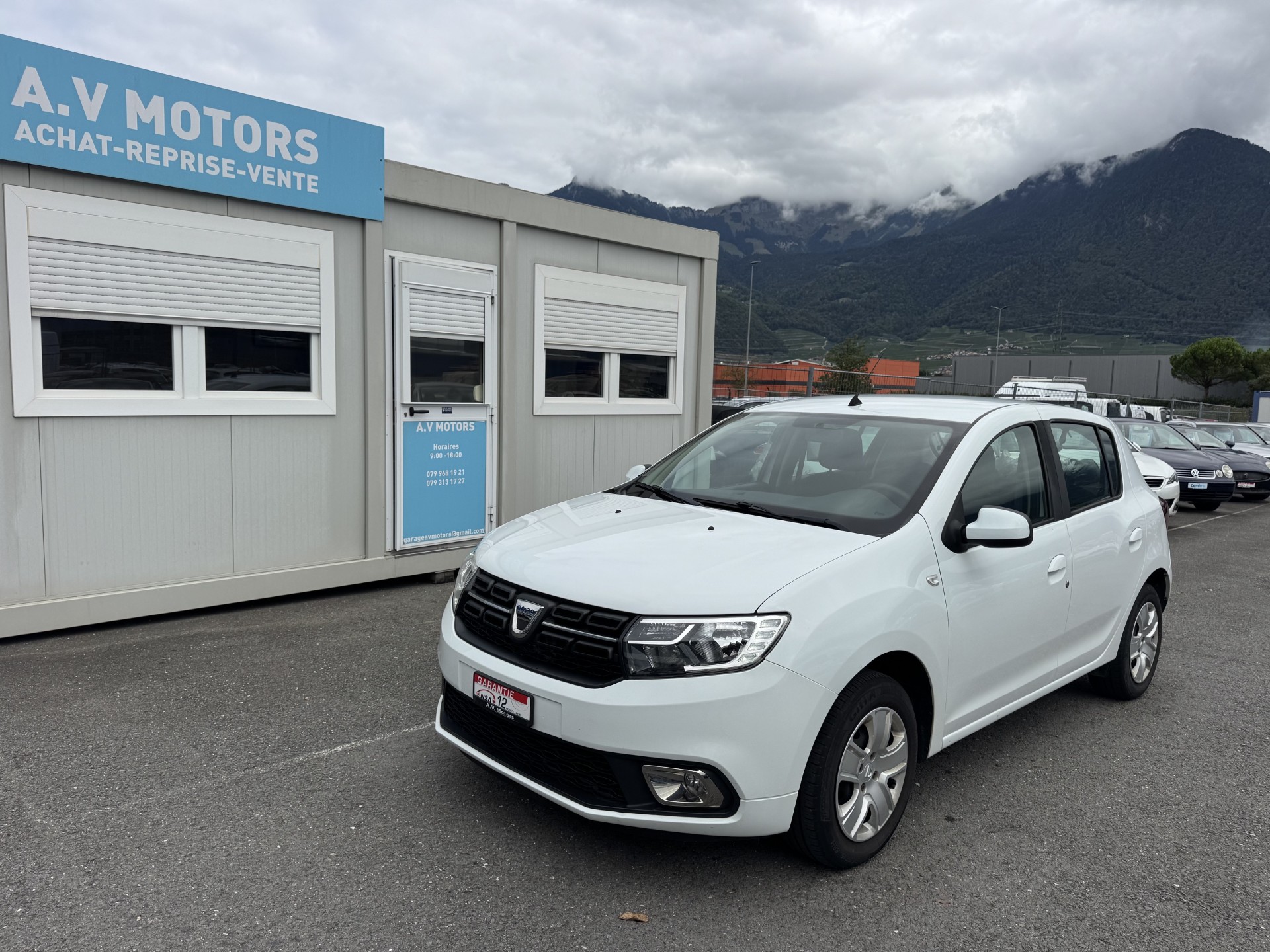 DACIA Sandero 1.0 Comfort — slika 1