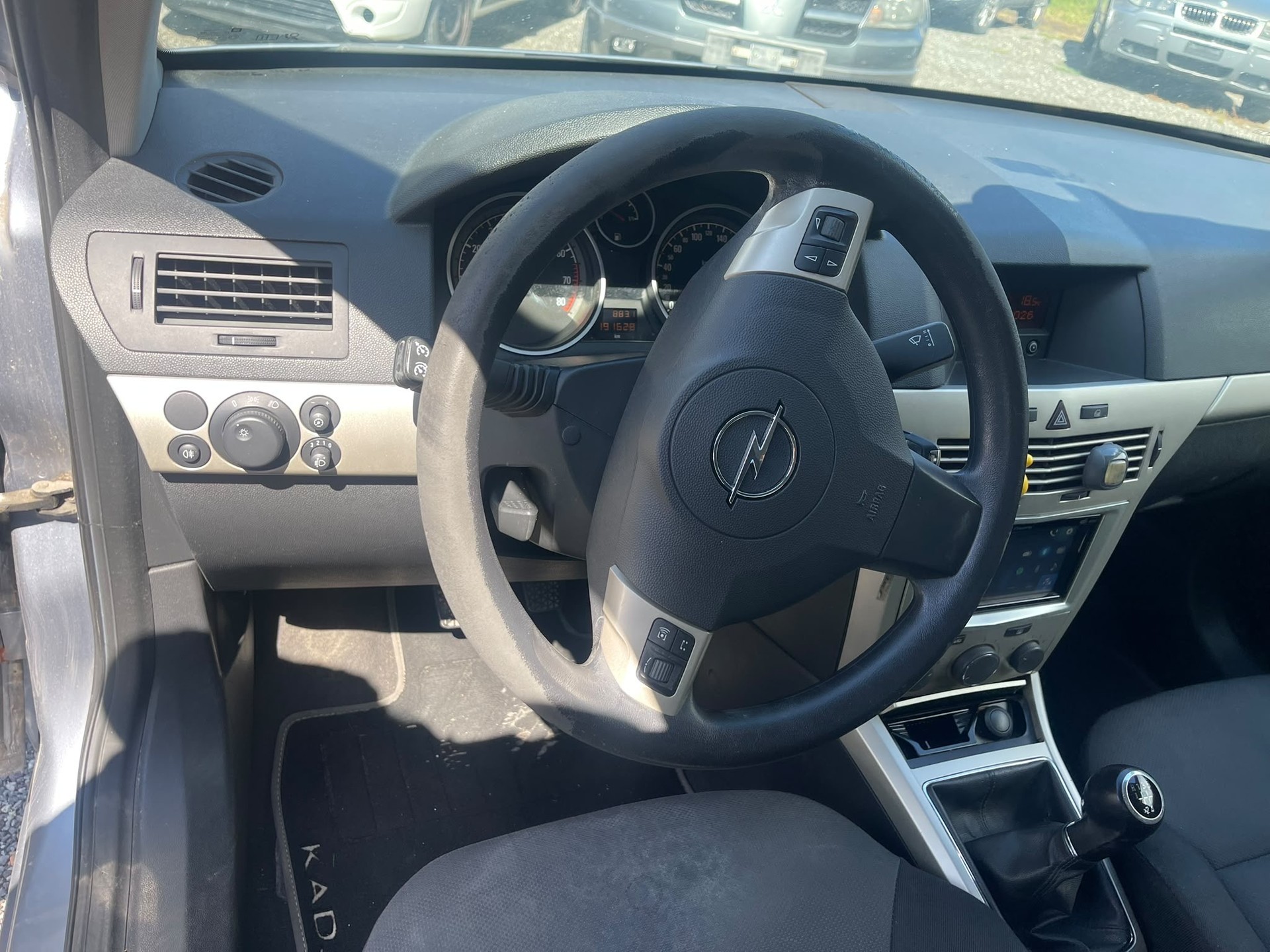 OPEL Astra 1.8i 16V Enjoy-image-7