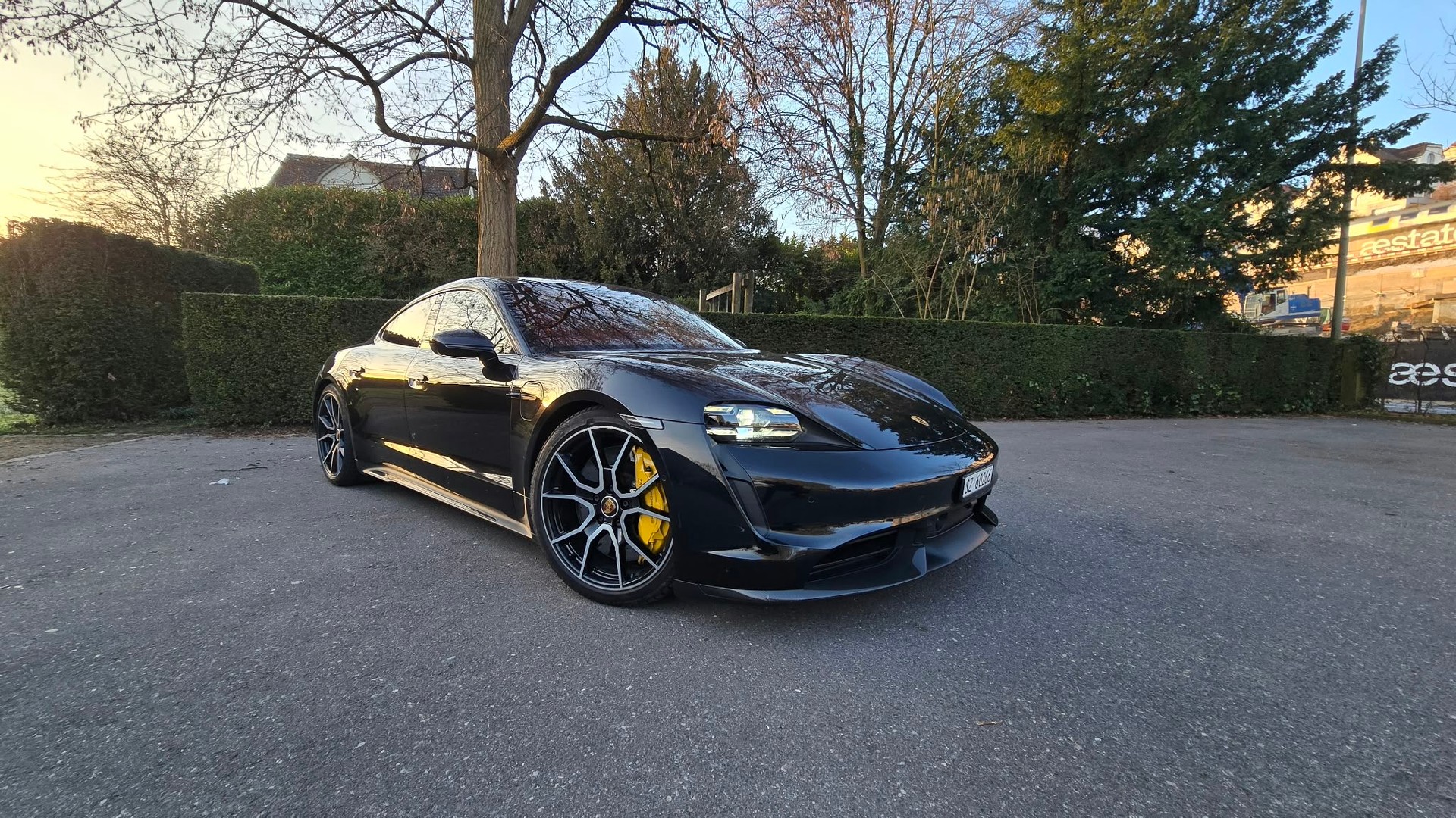 PORSCHE Turbo S-image-3