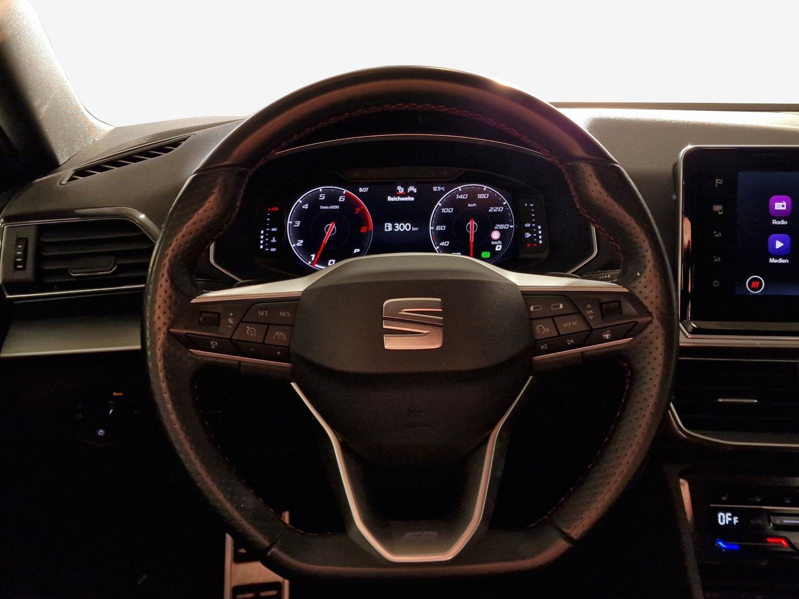 SEAT Tarraco 2.0TSI 4Drive Hola FR DSG-image-9