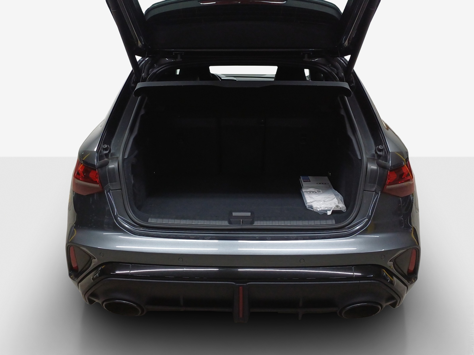 AUDI RS3 Sportback 2.5 TSI quattro S-tronic-image-12