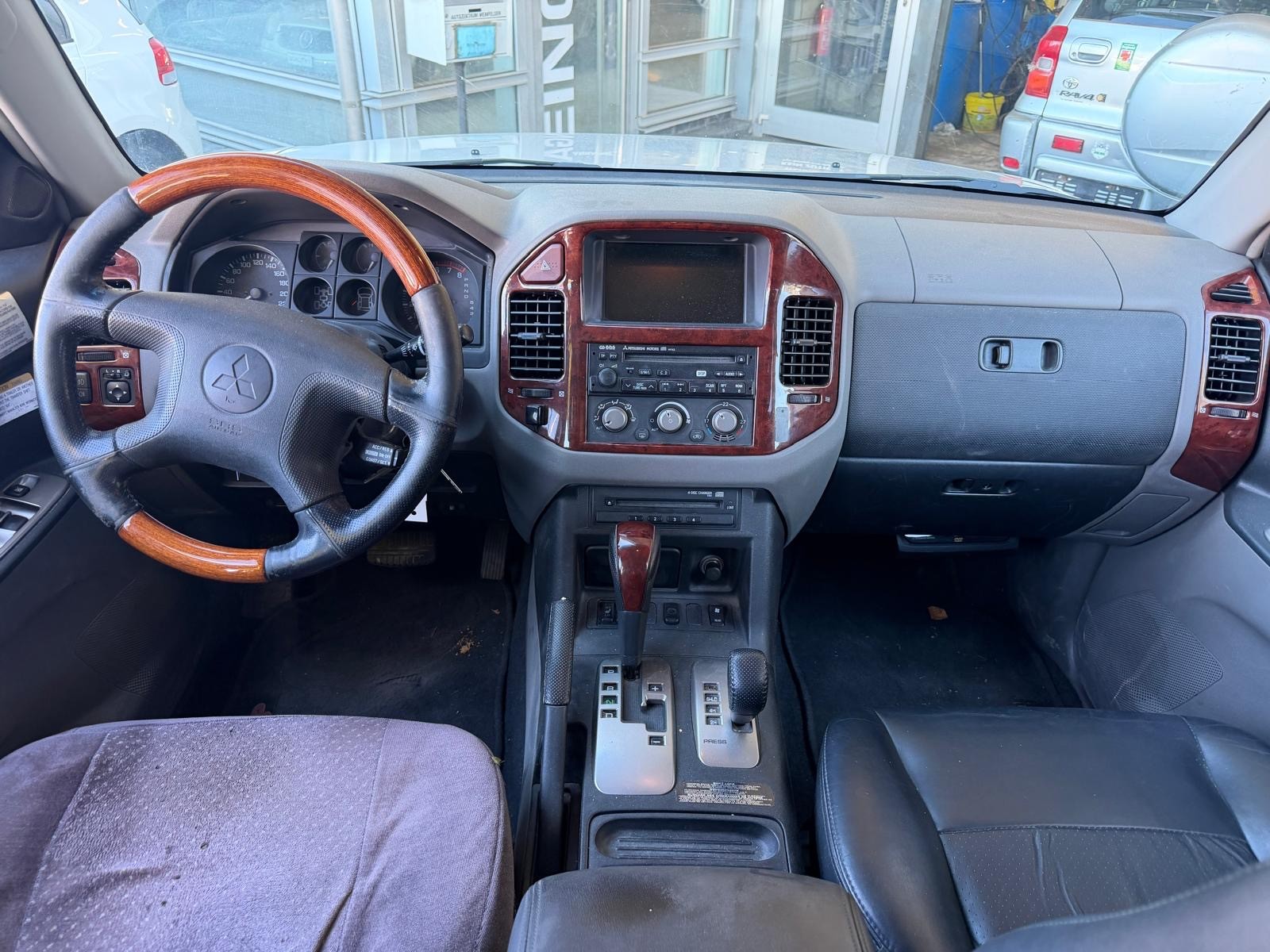 MITSUBISHI Pajero 3.5 Premium (Edition)-image-6