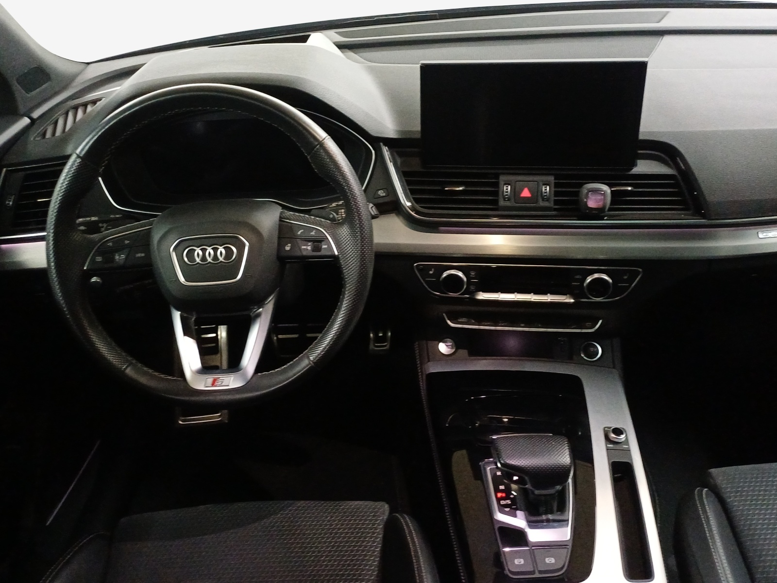 AUDI Q5 Sportback 45 TFSI S line quattro S-tronic-image-8