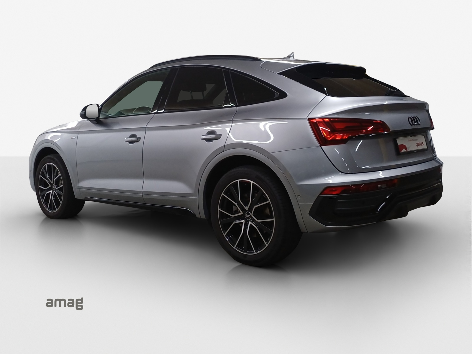 AUDI Q5 Sportback 45 TFSI S line quattro S-tronic-image-2