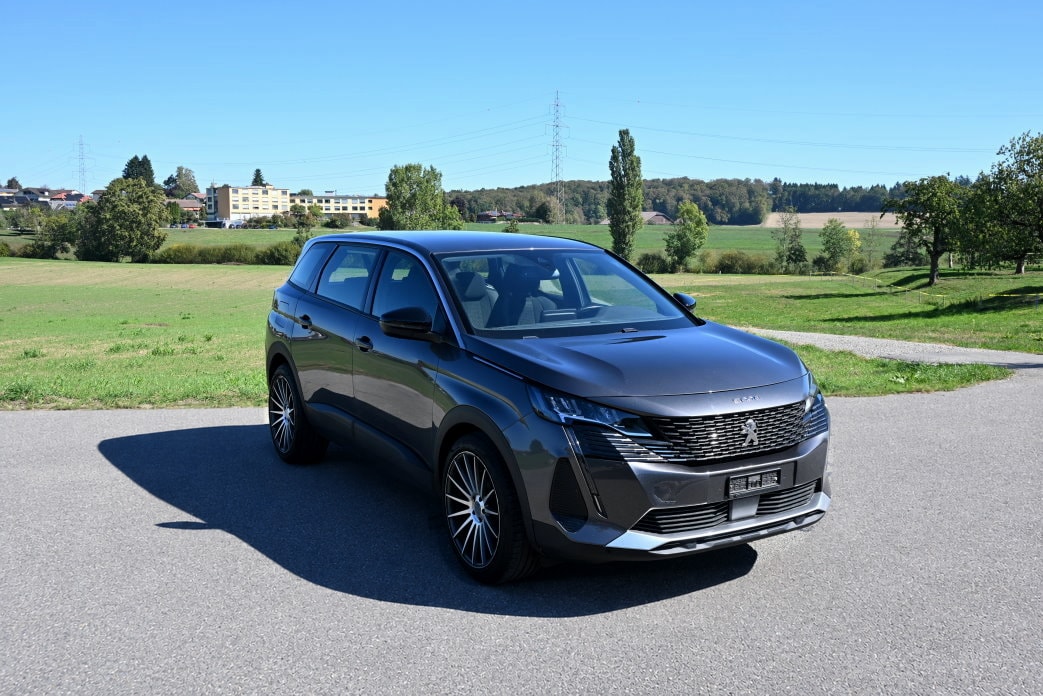 PEUGEOT 5008 1.5 BlueHDi Active Pack EAT8-image-1