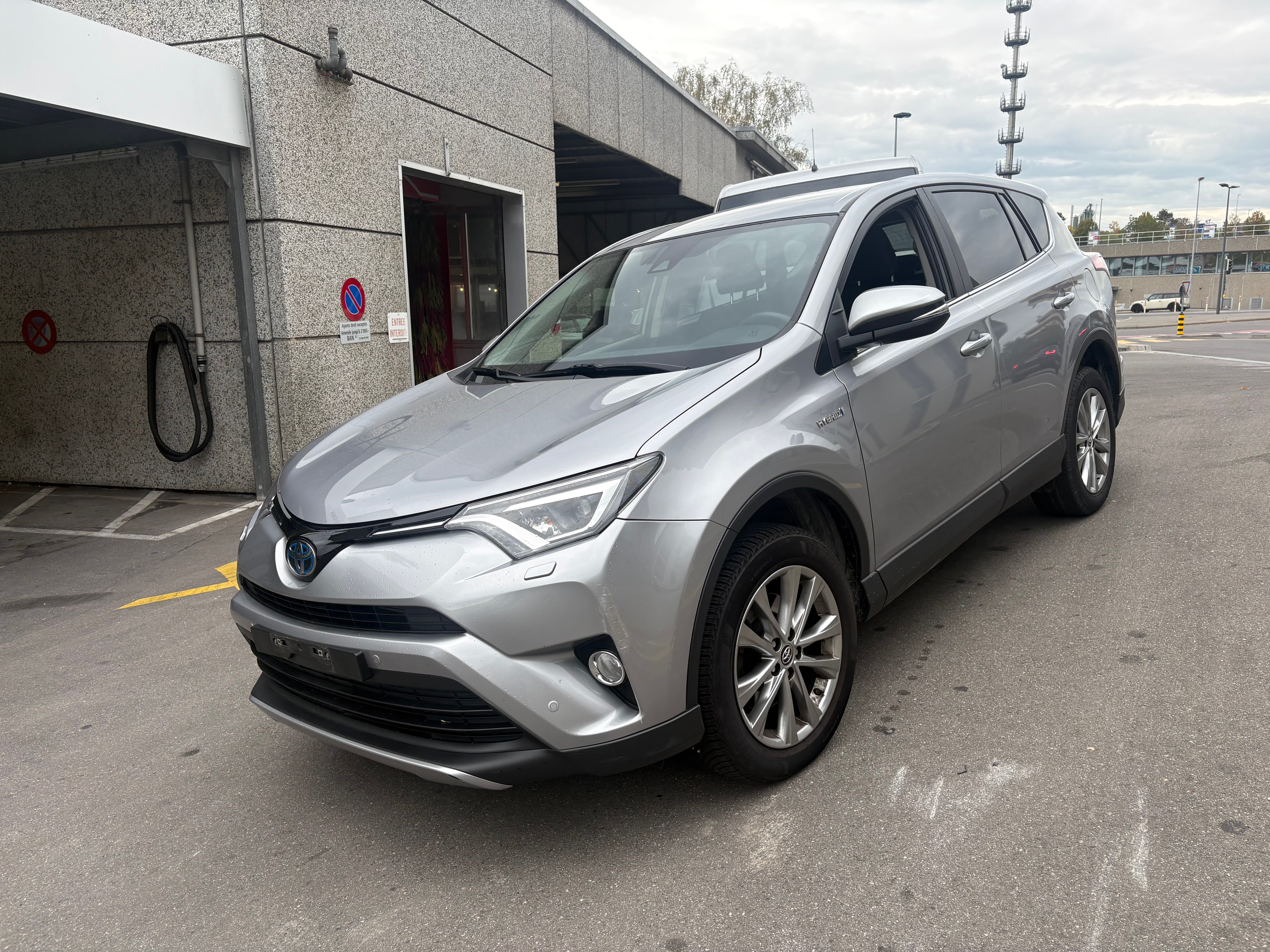 Car photo