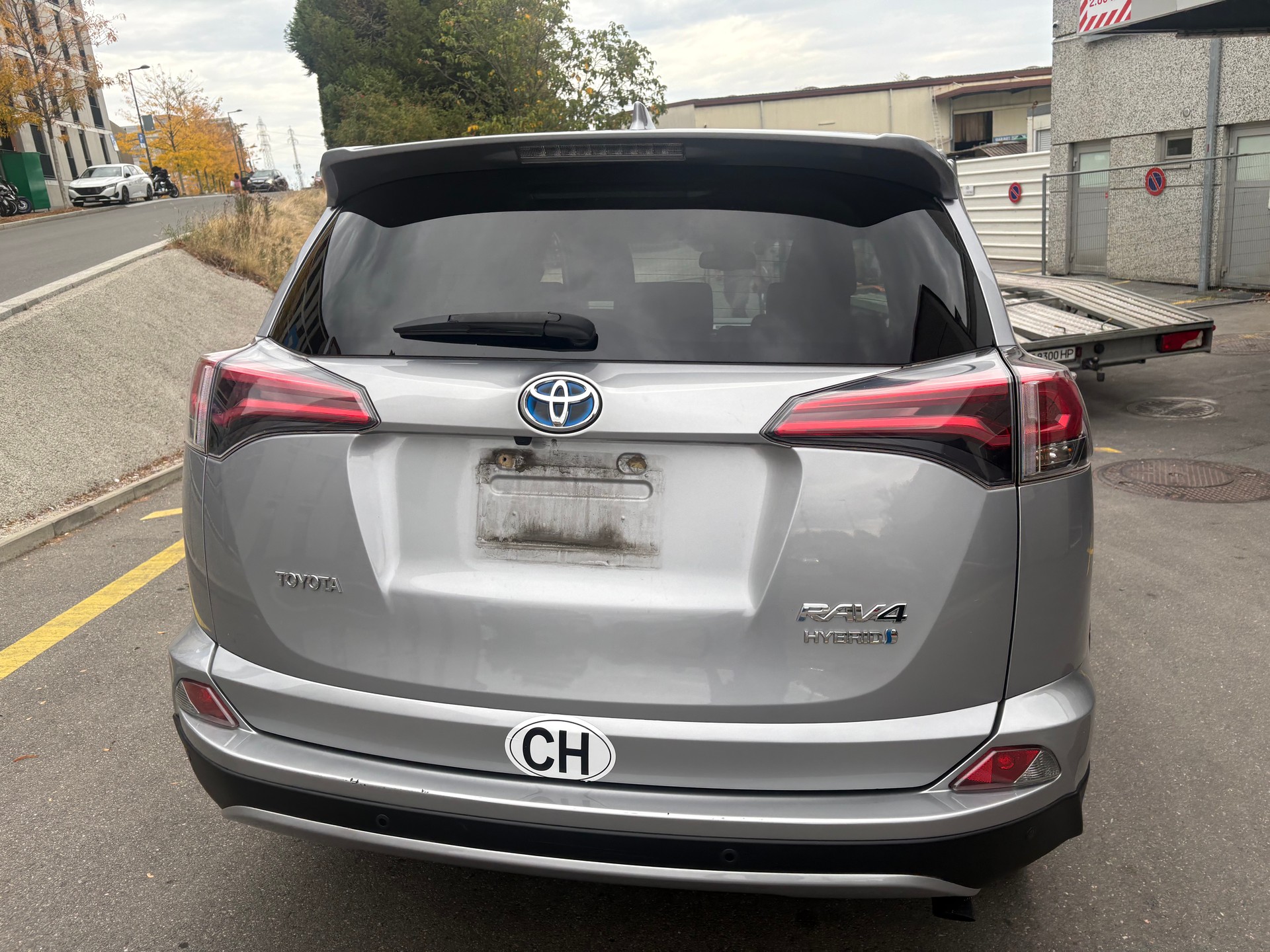 TOYOTA RAV-4 2.5 HSD Trend e-CVT-image-8