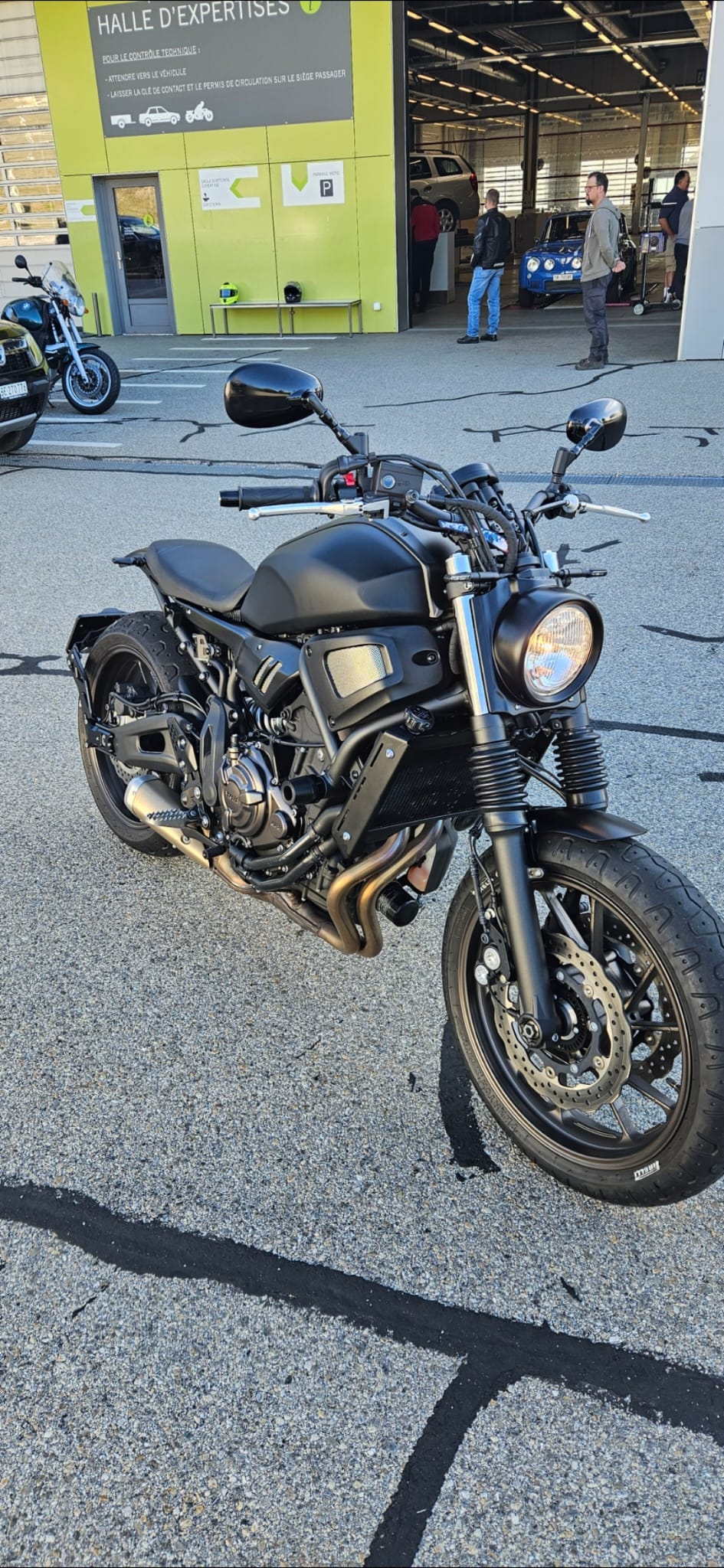 YAMAHA XSR 700 (35kW)-image-1