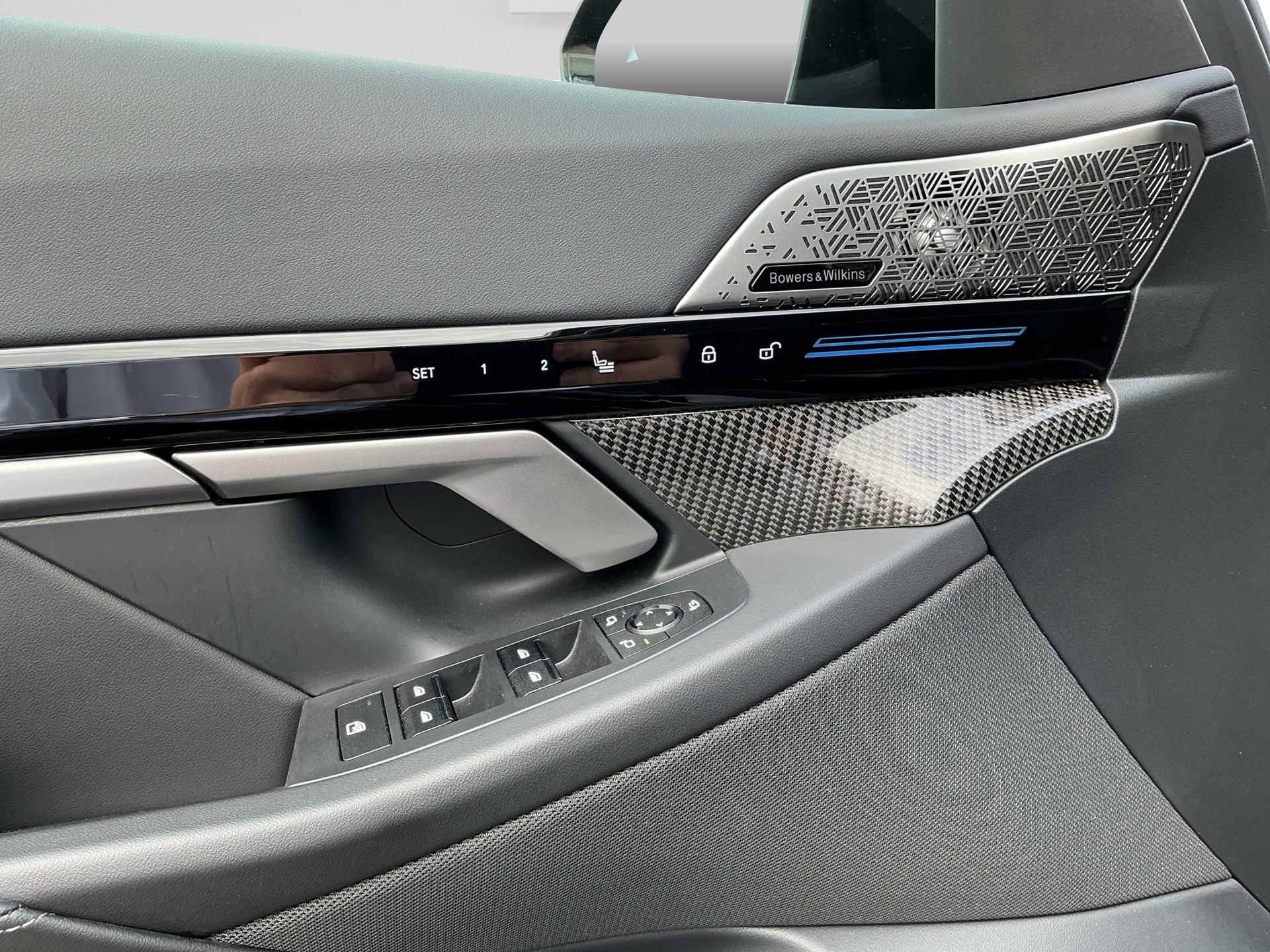 BMW 520d sDrive 48V Touring M Sport Pro Steptronic / Bowers & Wilkins-image-6