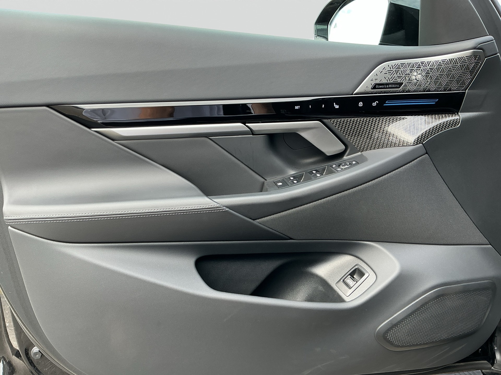 BMW 520d sDrive 48V Touring M Sport Pro Steptronic / Bowers & Wilkins-image-5