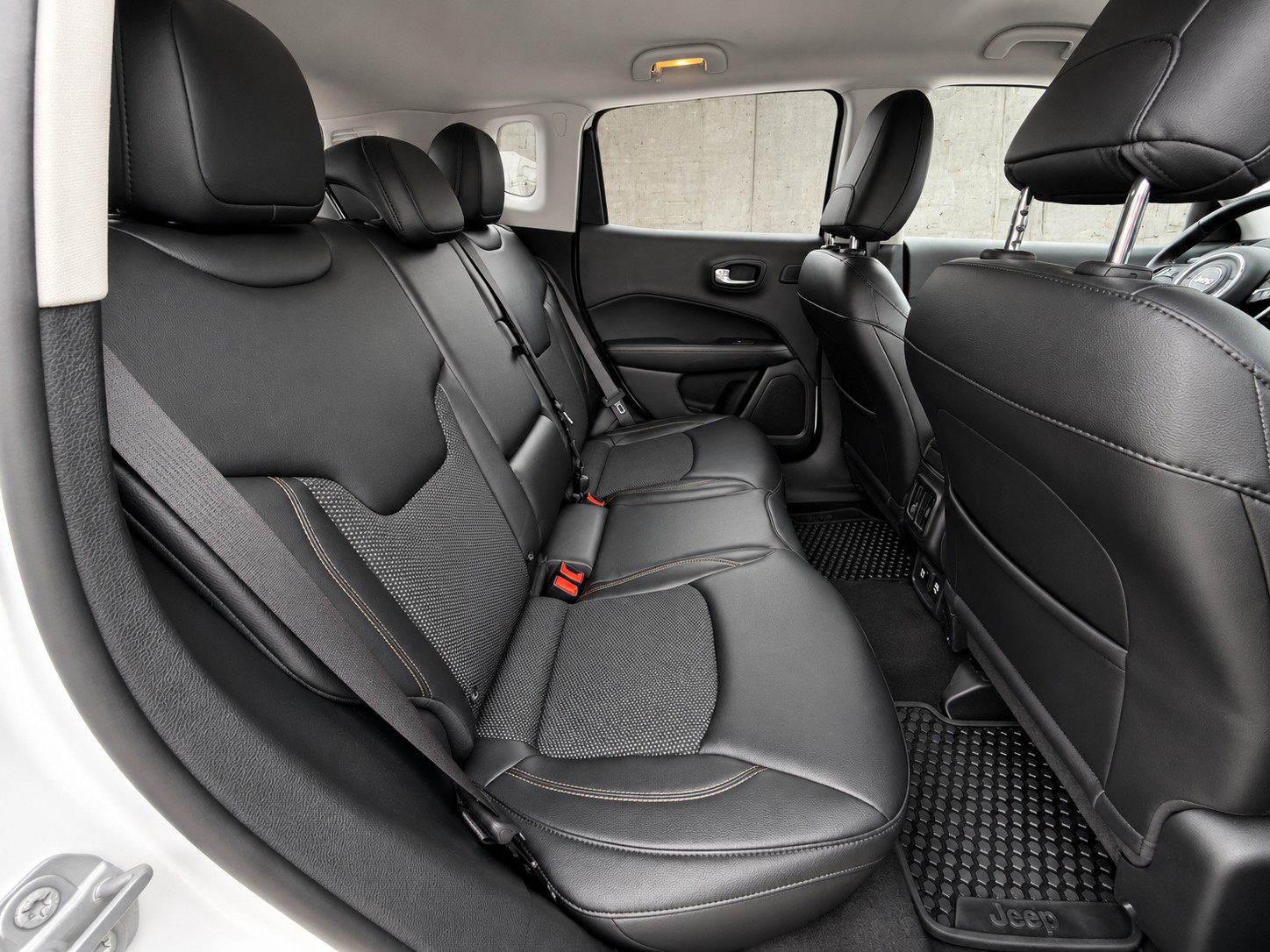 JEEP Compass 1.4 Turbo Limited AWD 9ATX-image-20