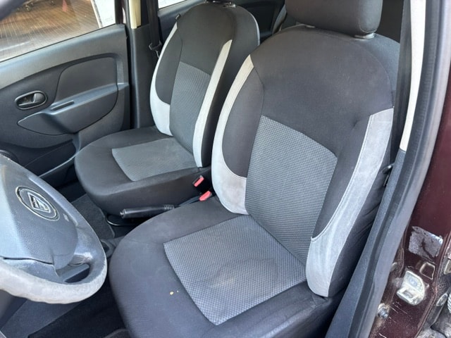 DACIA Sandero Tce 90 Ambiance-image-2