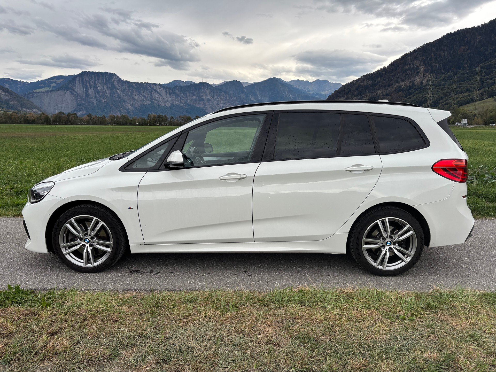 BMW 220d xDrive Grand Tourer M Sport Steptronic-image-4