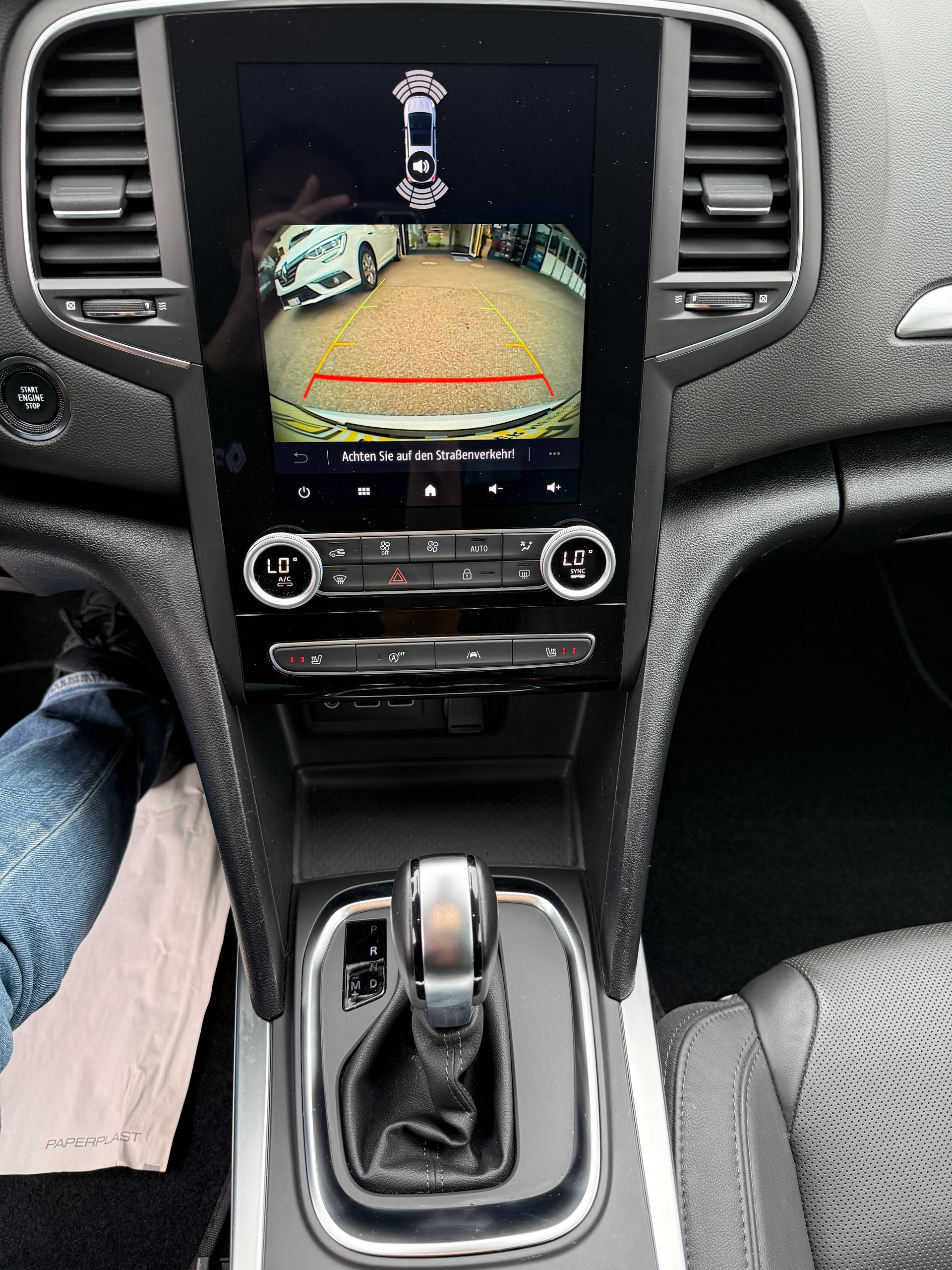 RENAULT Mégane Grandtour 1.3 16V Turbo Techno EDC-image-13