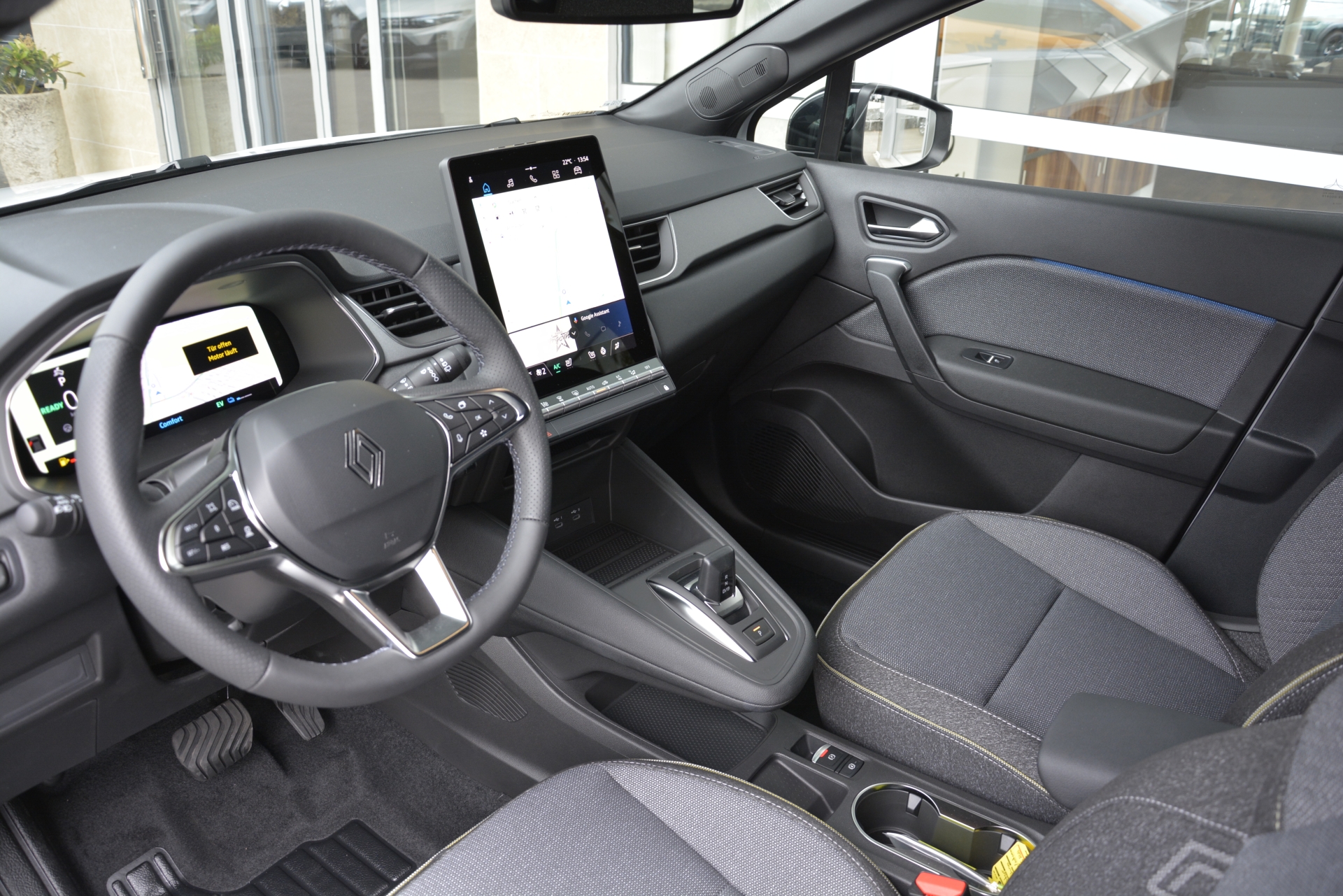 RENAULT CAPTUR techno full hybrid E-Tech 160-image-4