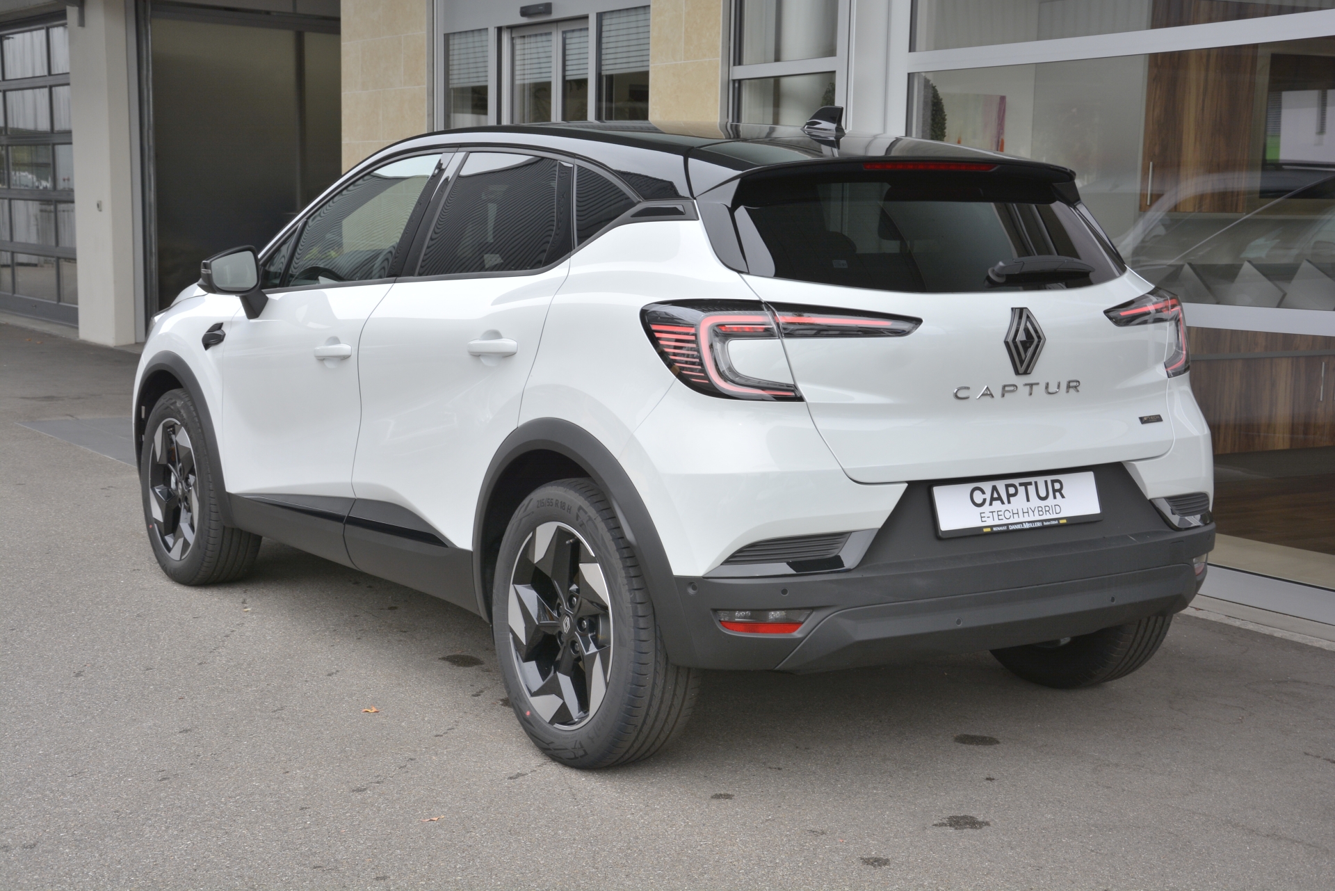 RENAULT CAPTUR techno full hybrid E-Tech 160-image-3