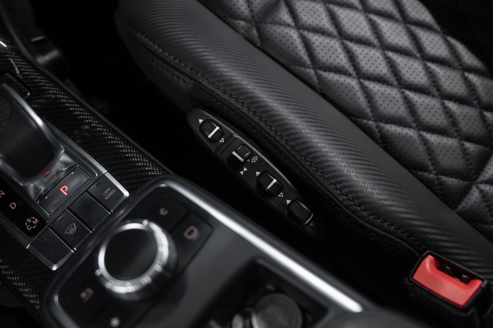 MERCEDES-BENZ G 63 AMG Edition 463 Speedshift Plus 7G-Tronic / CH Auto / Ab Service / Vollausstattung /-image-13