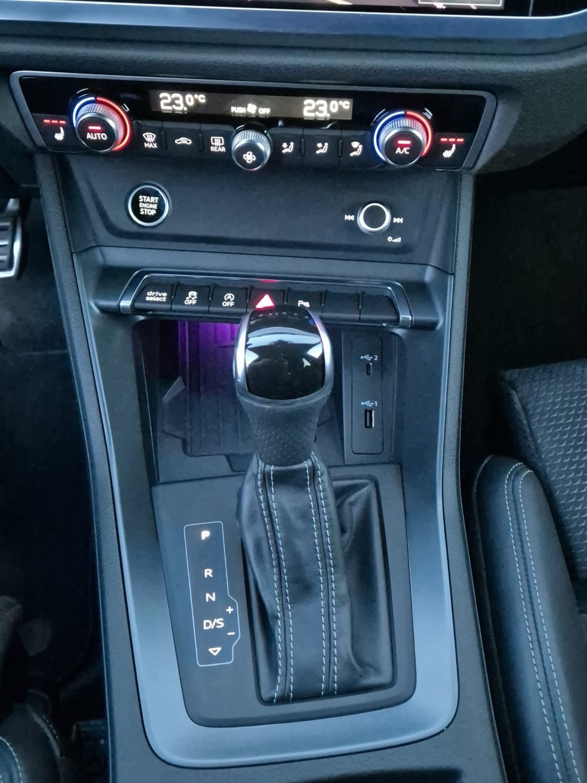 AUDI Q3 Sportback 35 TFSI S line Attraction S-tronic-image-13