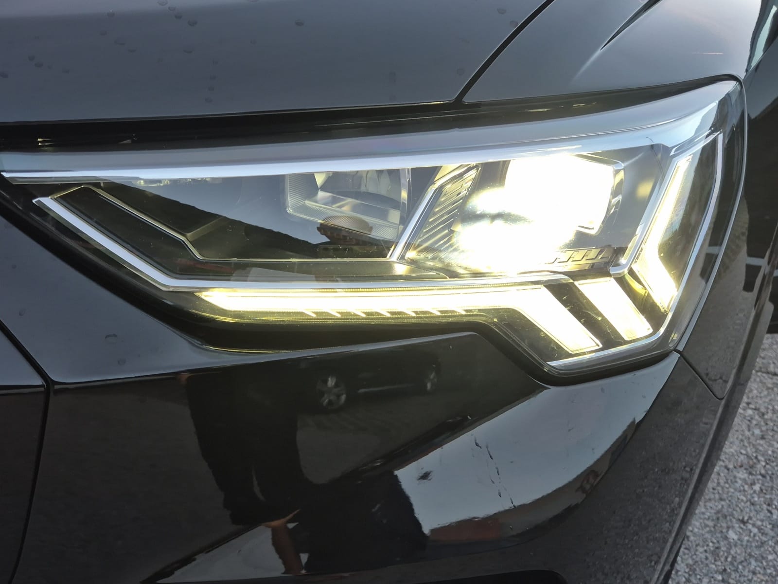 AUDI Q3 Sportback 35 TFSI S line Attraction S-tronic-image-1