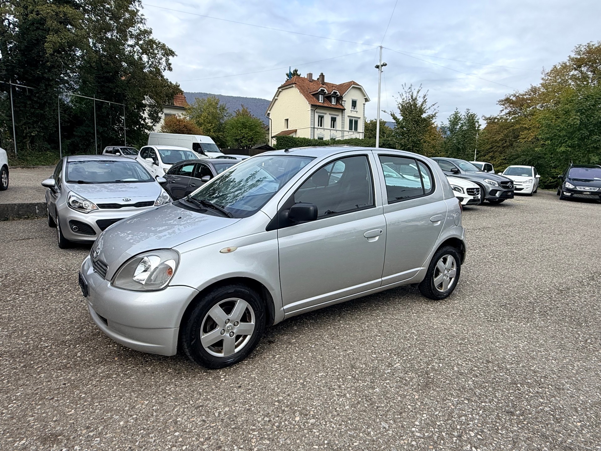 TOYOTA Yaris 1.3 Linea Sol-image-21