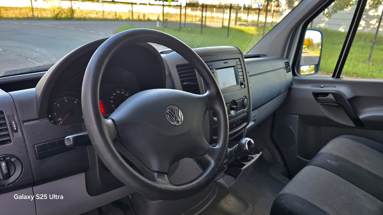 VW Crafter 35L 2.0 TDI-image-14