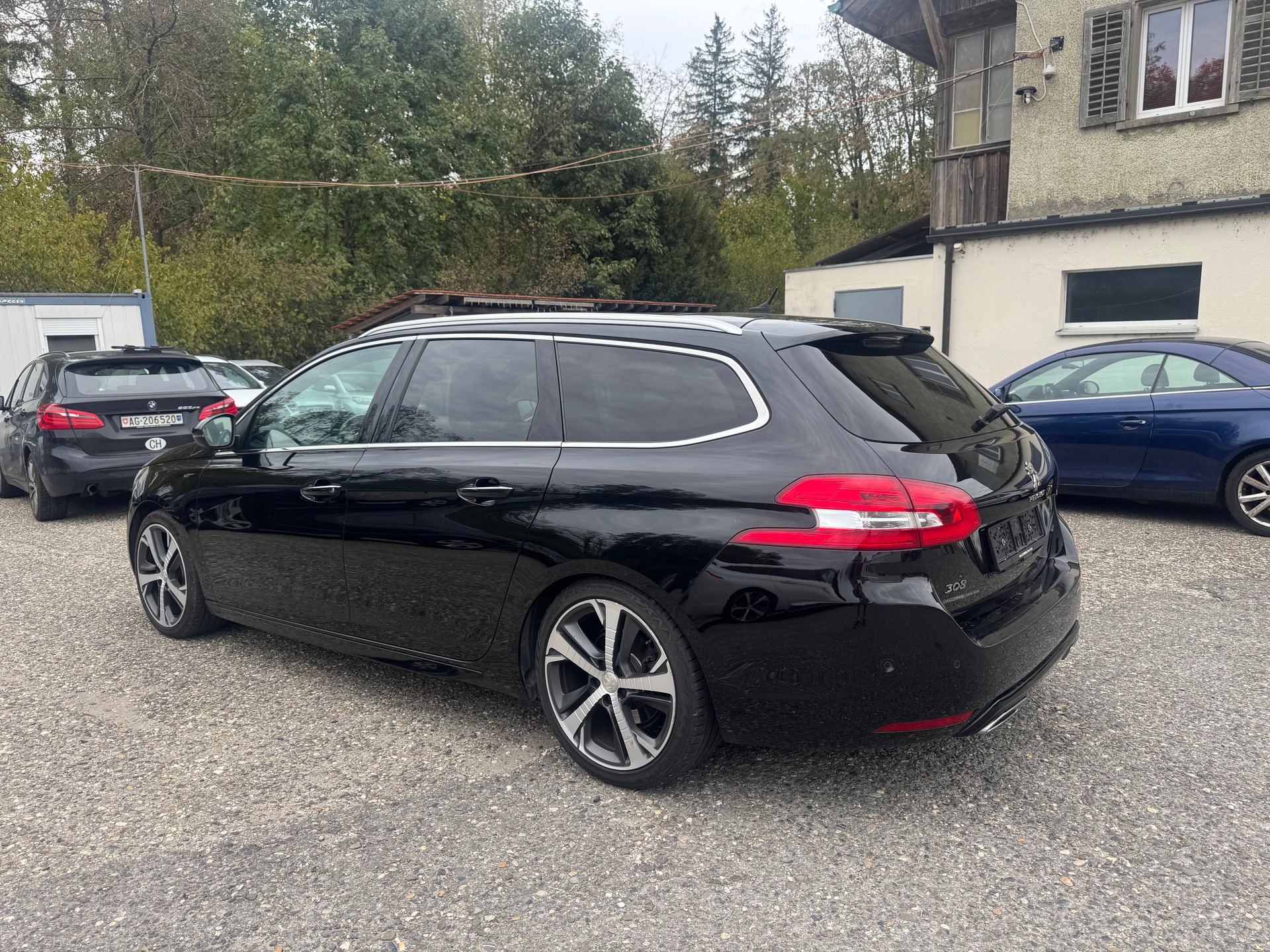 PEUGEOT 308 SW 2.0 BlueHDI GT Automatic-image-6