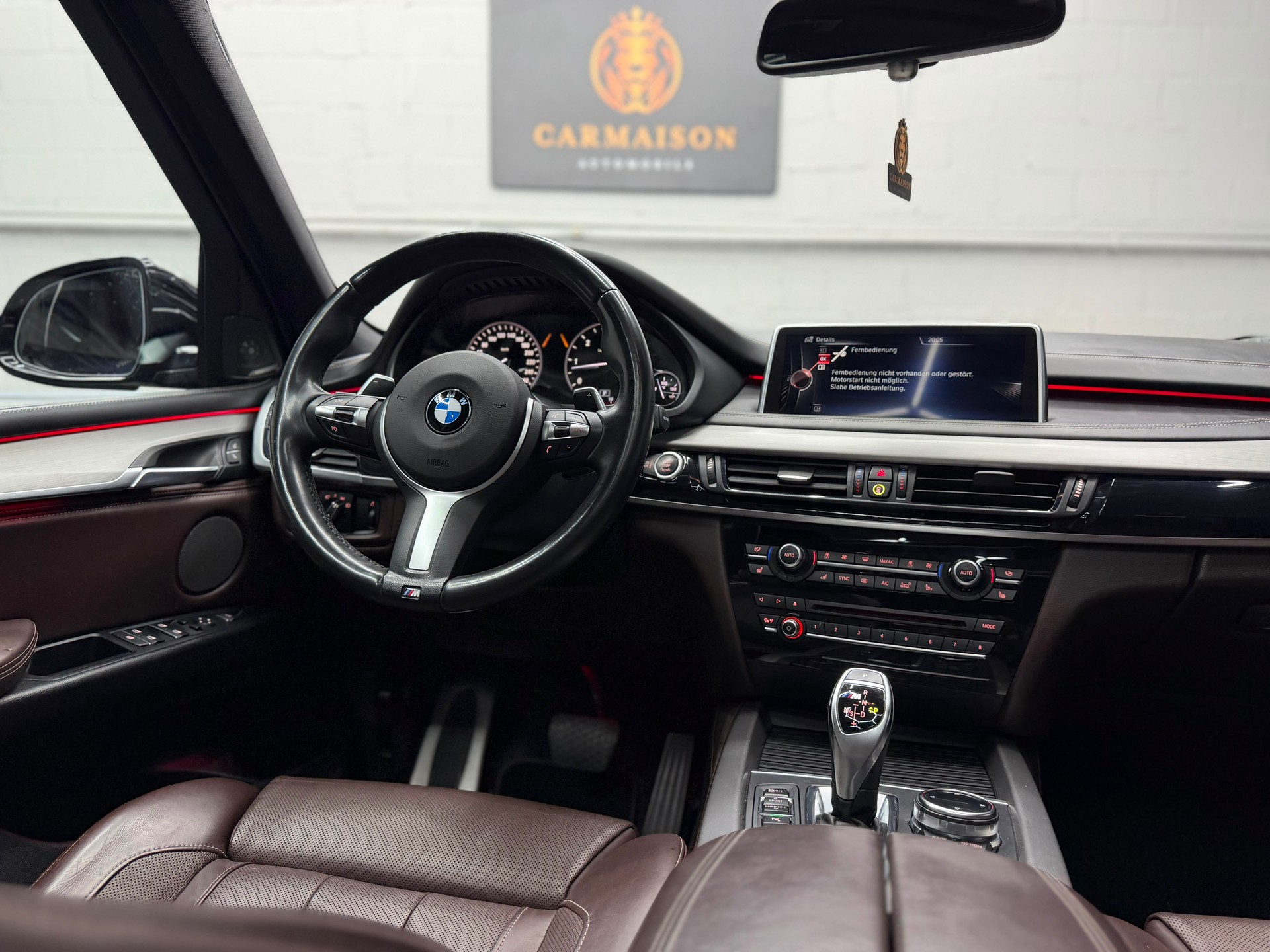 BMW X5 xDrive M50d Steptronic M-Paket | Panorama Dach | Harman/Kardon | Head-Up | 360° Kamera-image-23