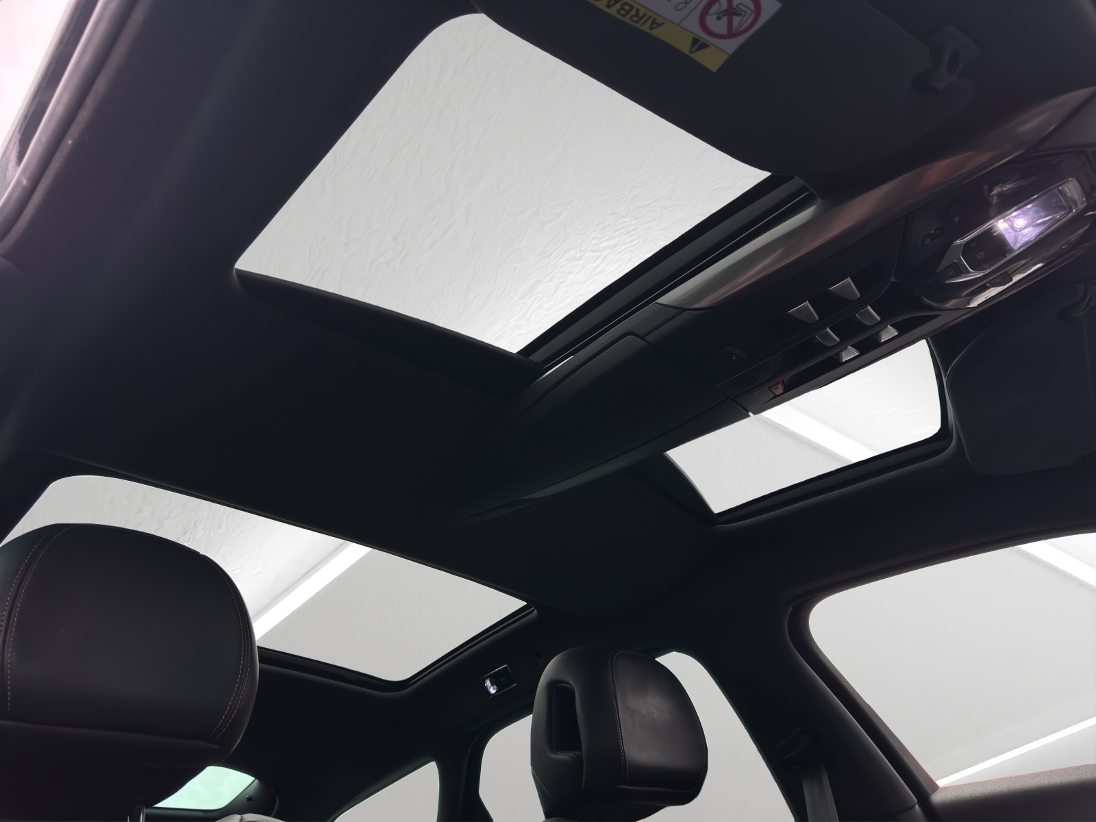 DS AUTOMOBILES DS 5 HYbrid4 200 Faubourg Addict EGS6-image-15