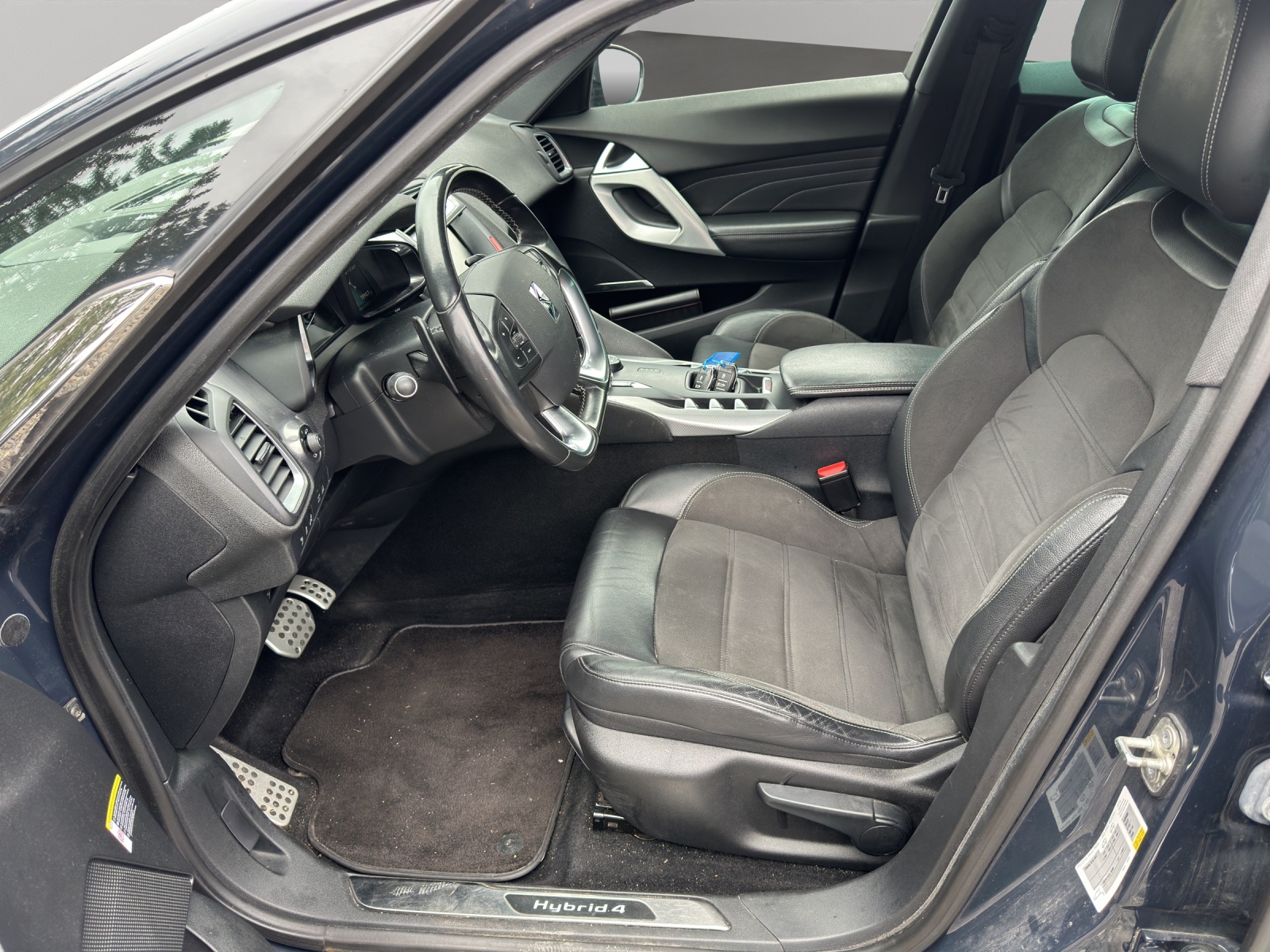 DS AUTOMOBILES DS 5 HYbrid4 200 Faubourg Addict EGS6-image-9