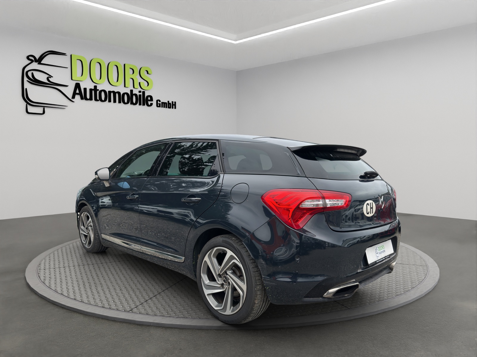 DS AUTOMOBILES DS 5 HYbrid4 200 Faubourg Addict EGS6-image-5