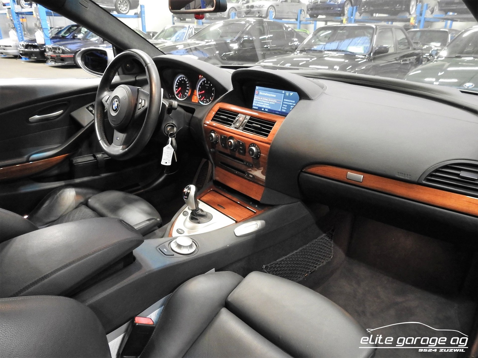 BMW M6-image-7