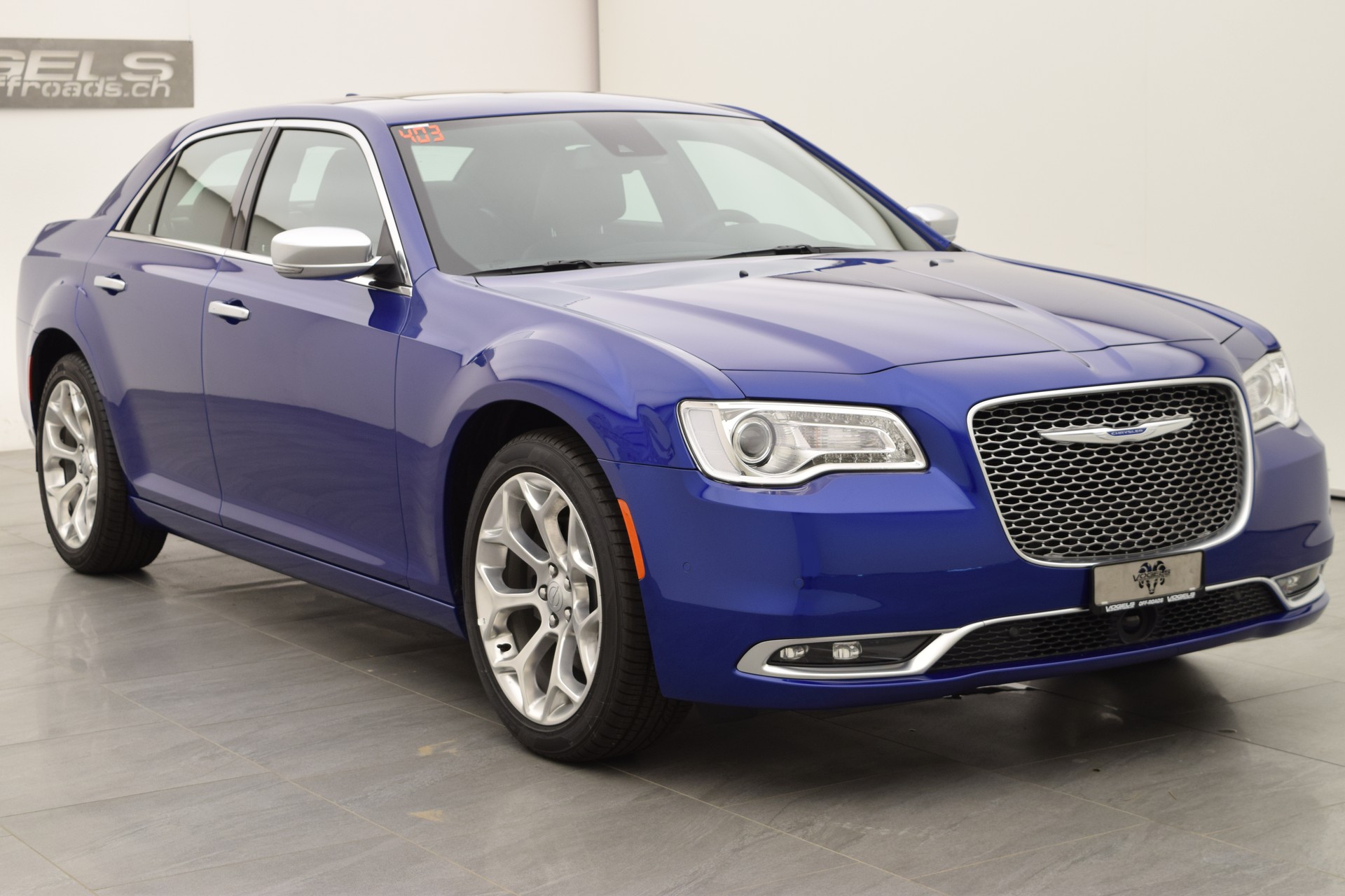 CHRYSLER 300C 5.7 V8-image-3