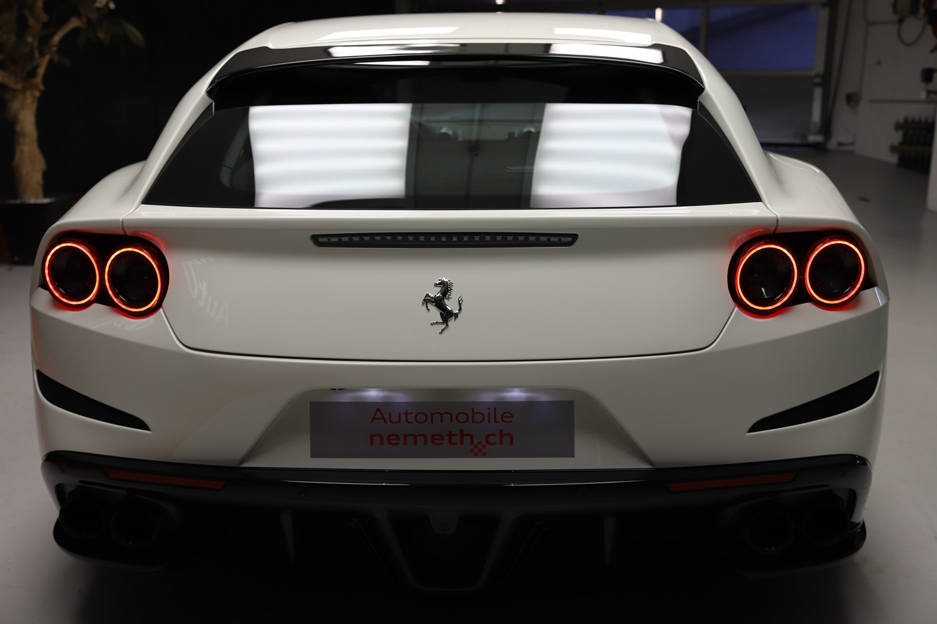 FERRARI GTC 4 Lusso T-image-3