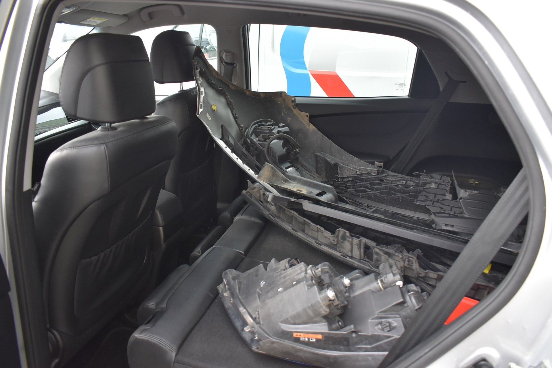 KGM-SsangYong Korando 2.2 e-XDi Quartz 4WD Automatic-image-4