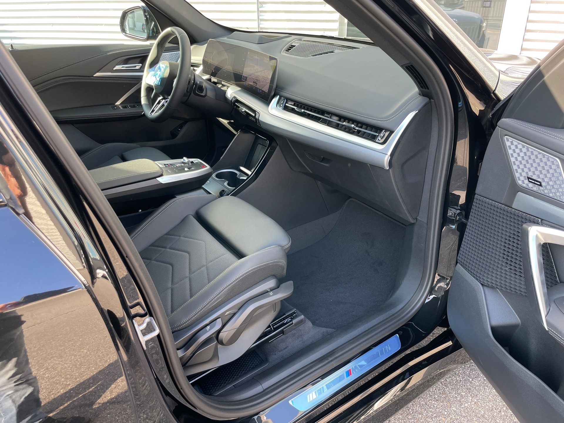 BMW X1 xDrive 23d 48V M Sport-image-2
