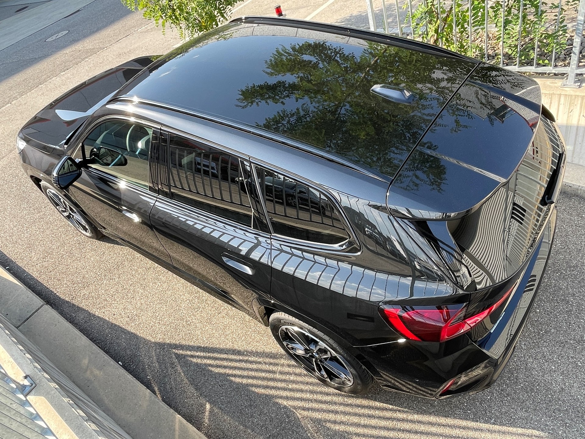 BMW X1 xDrive 23d 48V M Sport-image-8