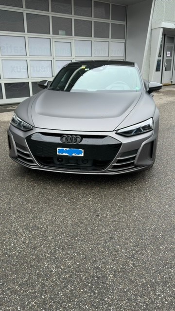 AUDI RS e-tron GT quattro-image-0