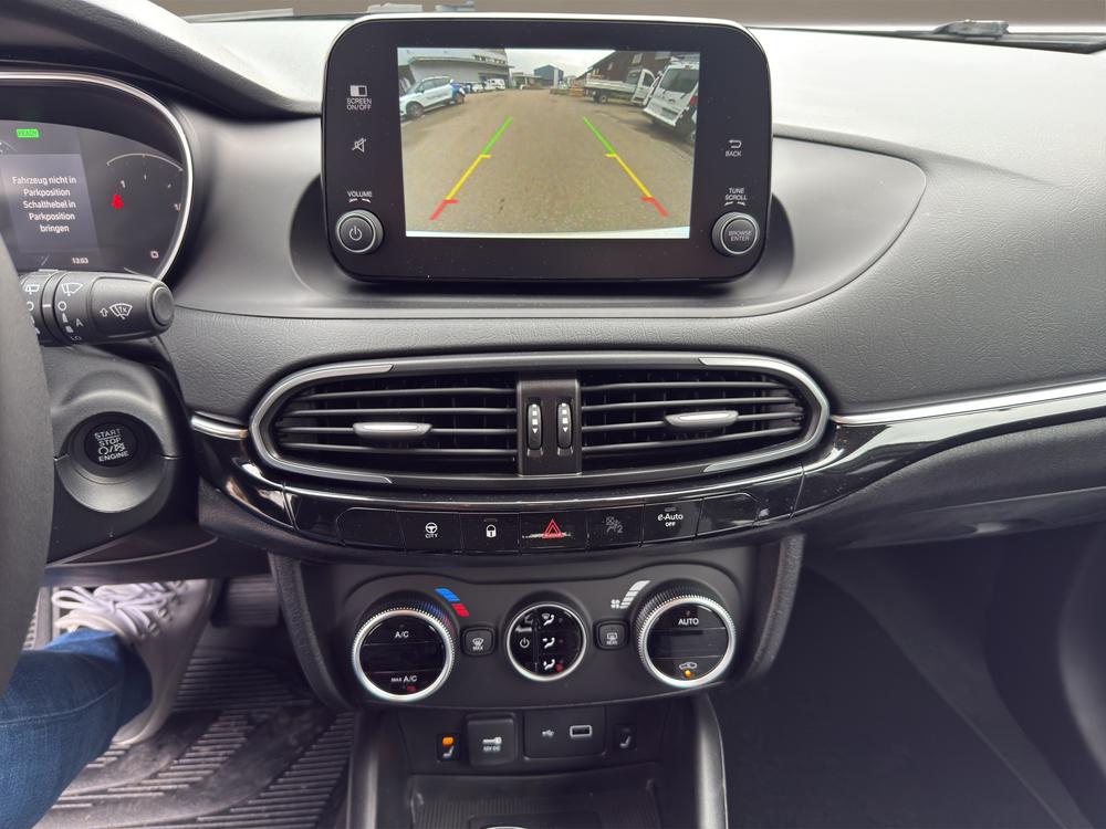 FIAT TIPO SW 1.5 Hyb Cross-image-10