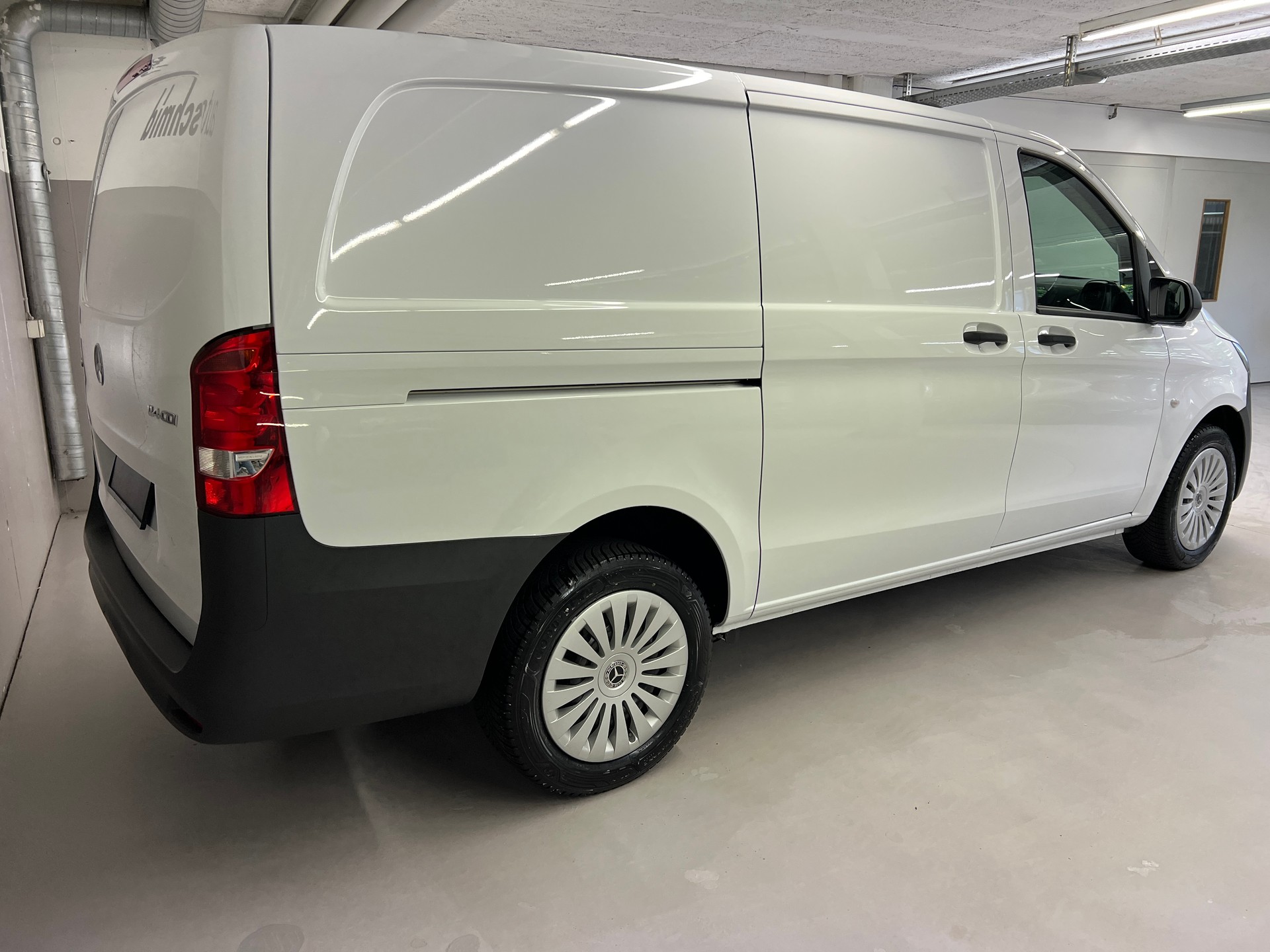 MERCEDES-BENZ Vito 114 CDI KA PRO 3200mm L-showroom-element-3