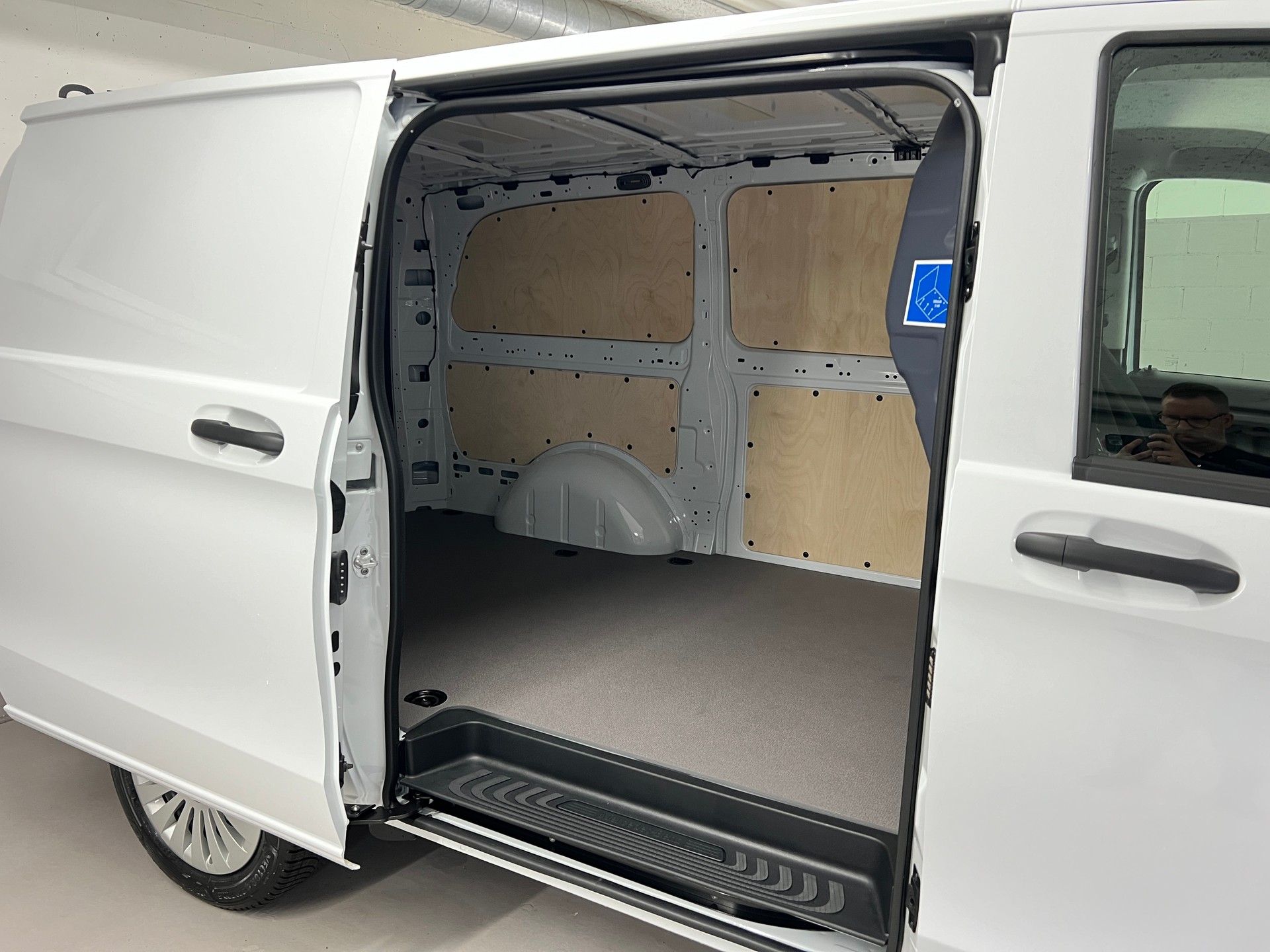 MERCEDES-BENZ Vito 114 CDI KA PRO 3200mm L-image-5