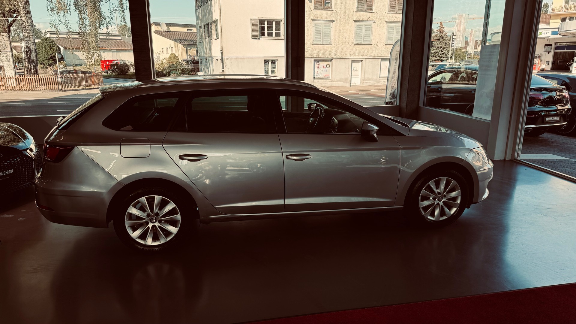 SEAT Leon ST 1.6 TDI CR Style DSG-image-3